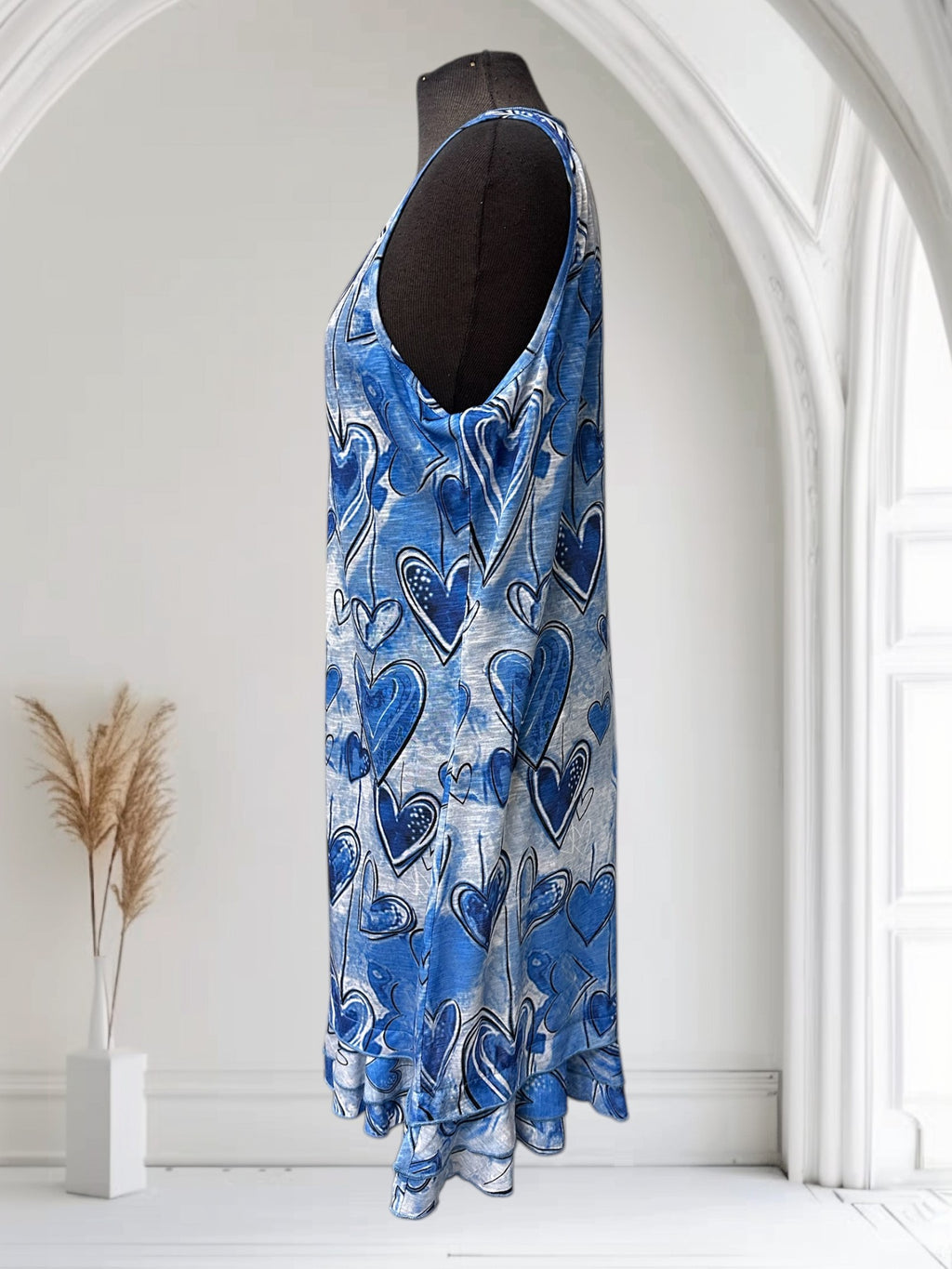 Robe sans manche Tango Mango (volants dans le bas)