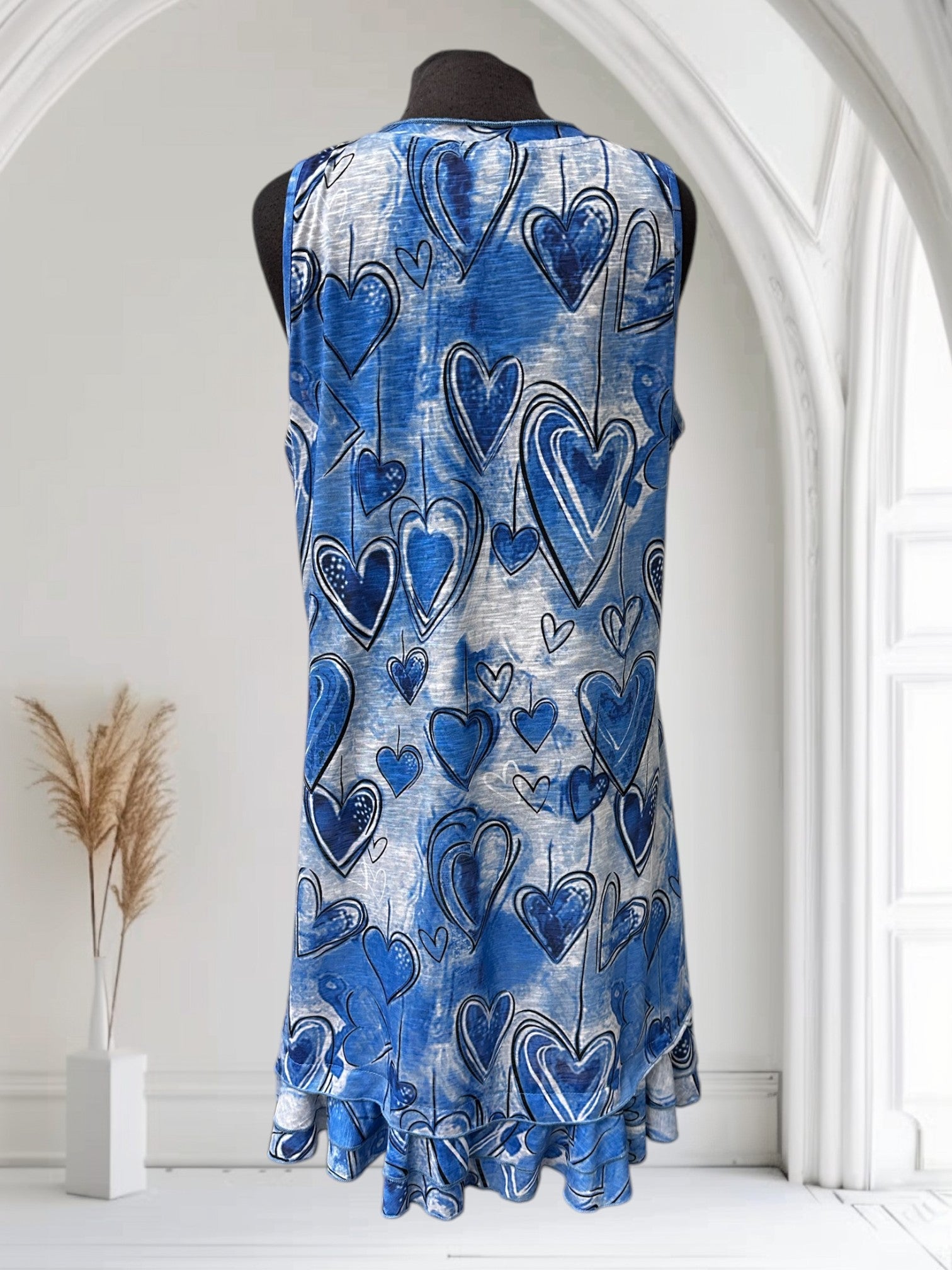Robe sans manche Tango Mango (volants dans le bas)