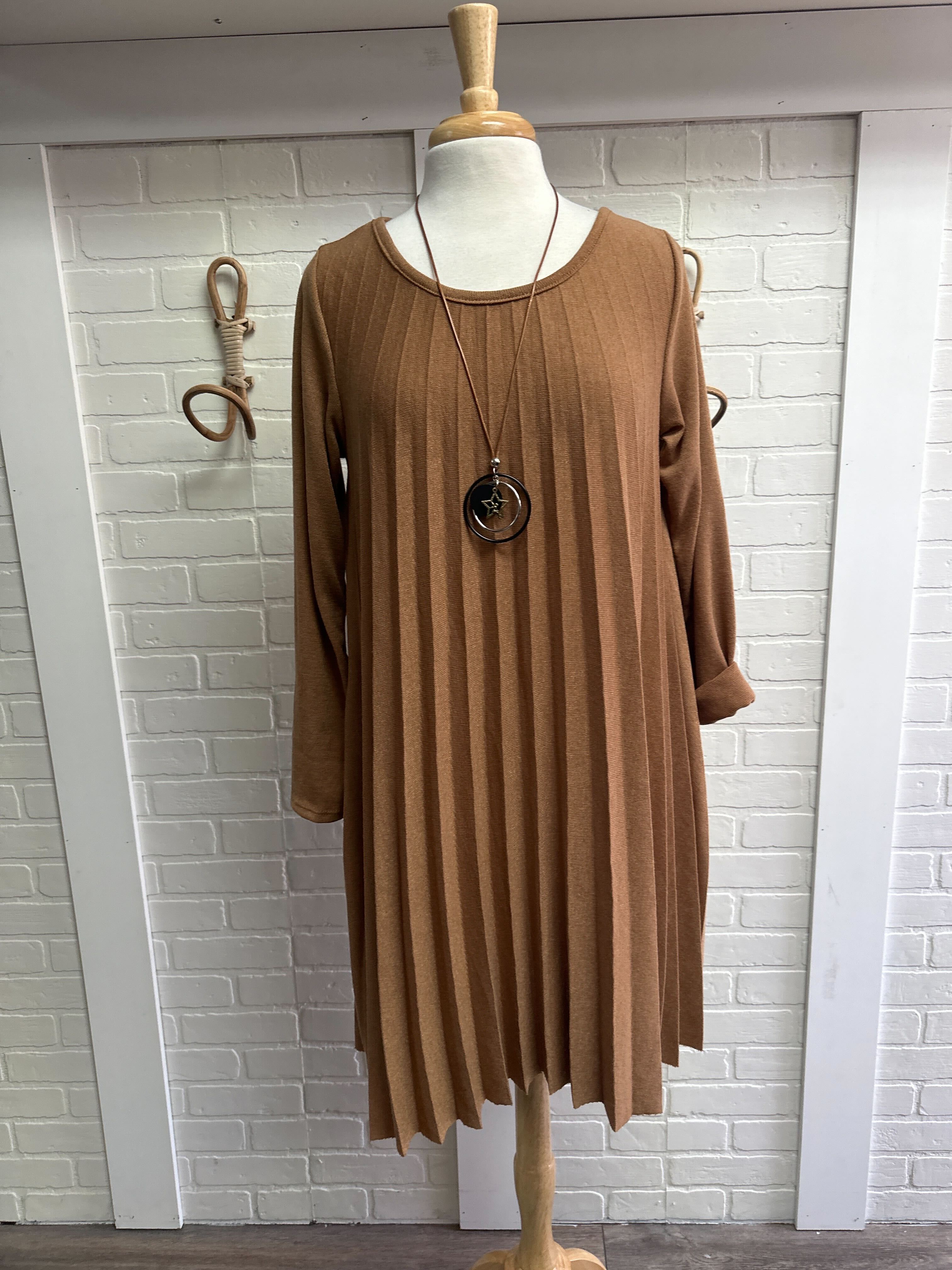 Nouveauté Robe  Automne / Hiver 2023-2024