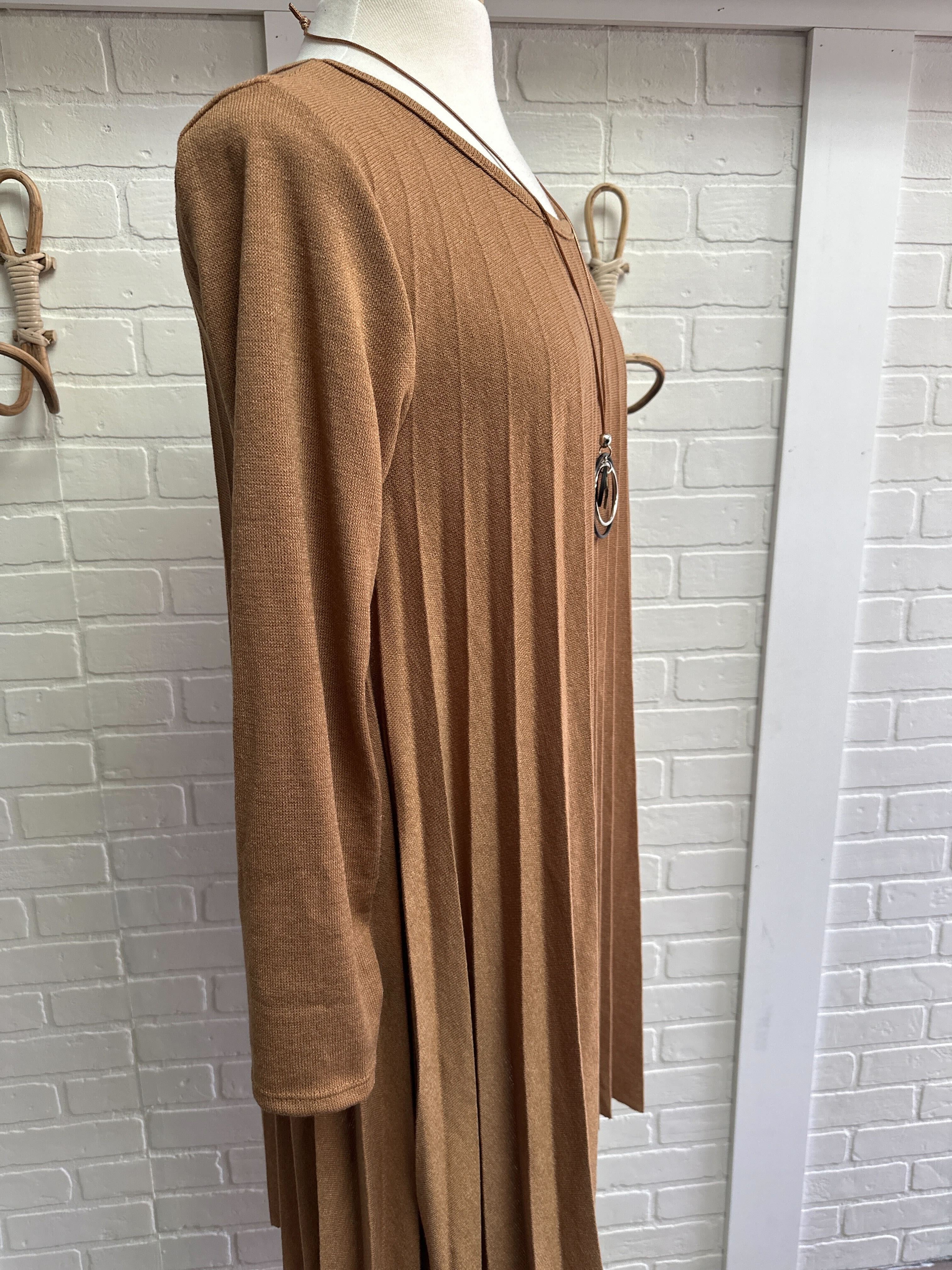Nouveauté Robe  Automne / Hiver 2023-2024