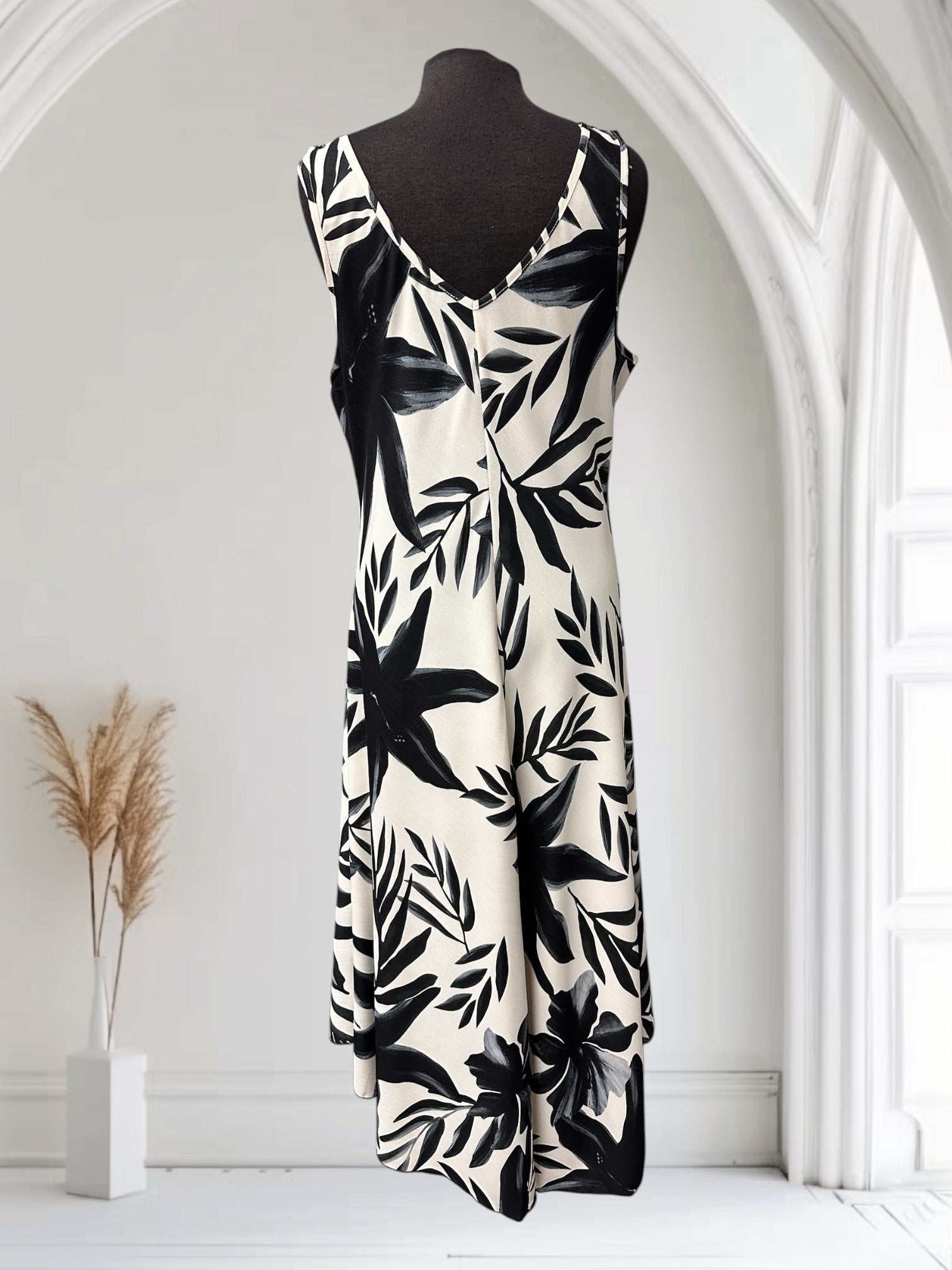 Robe longue sans manche Tango Mango