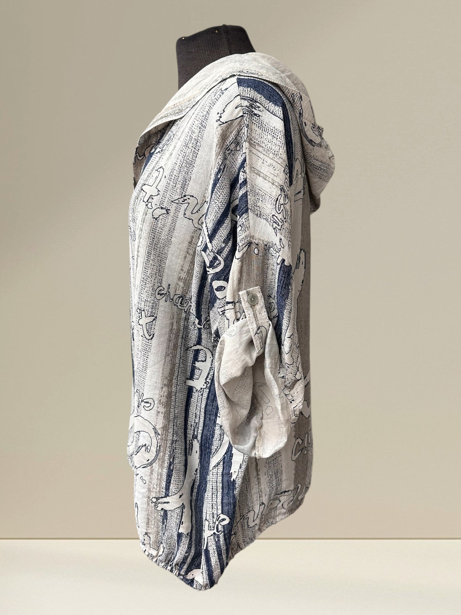 Blouse à capuchon
