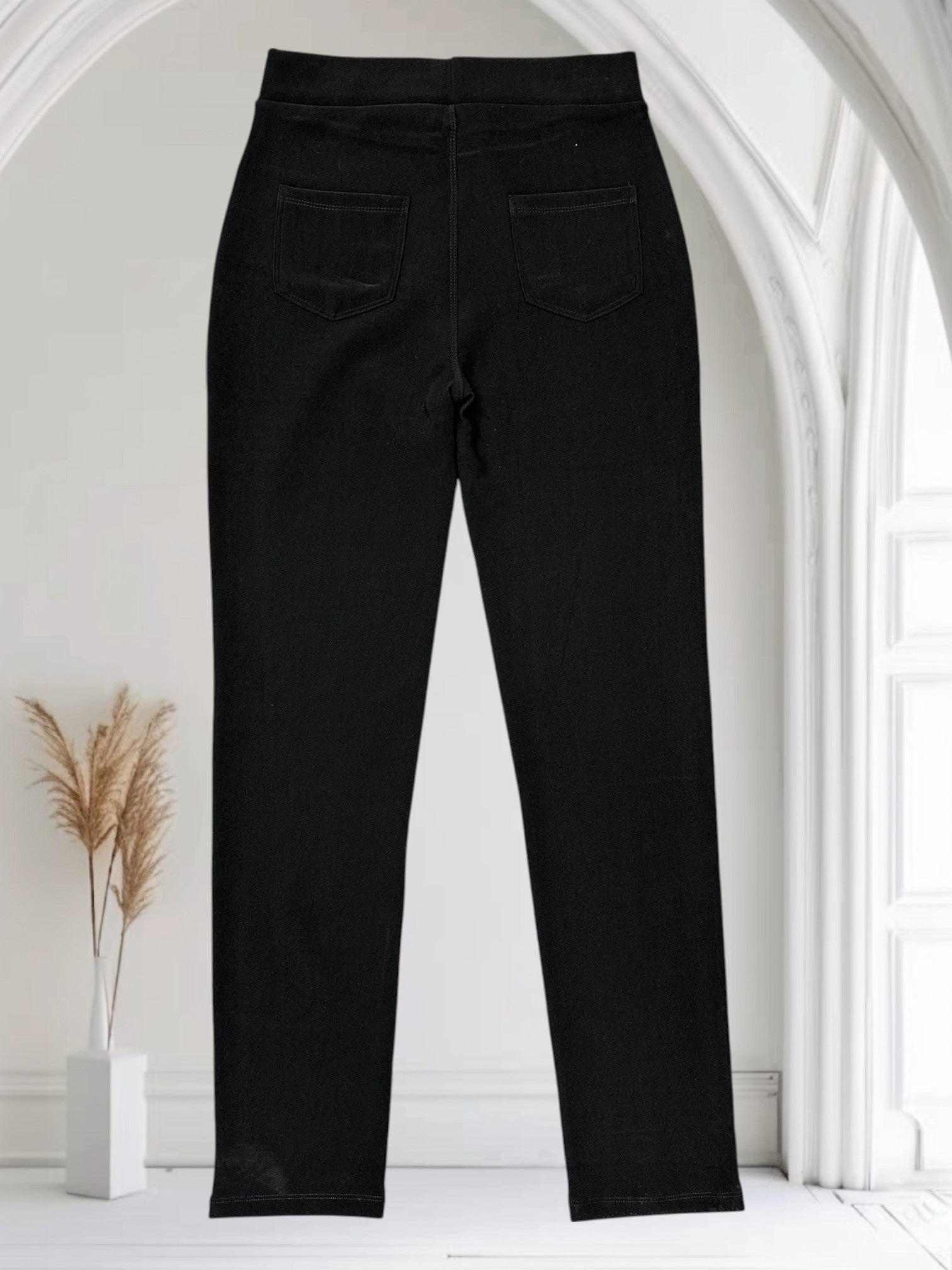 Pantalon (ligne de brillants sur le côté)