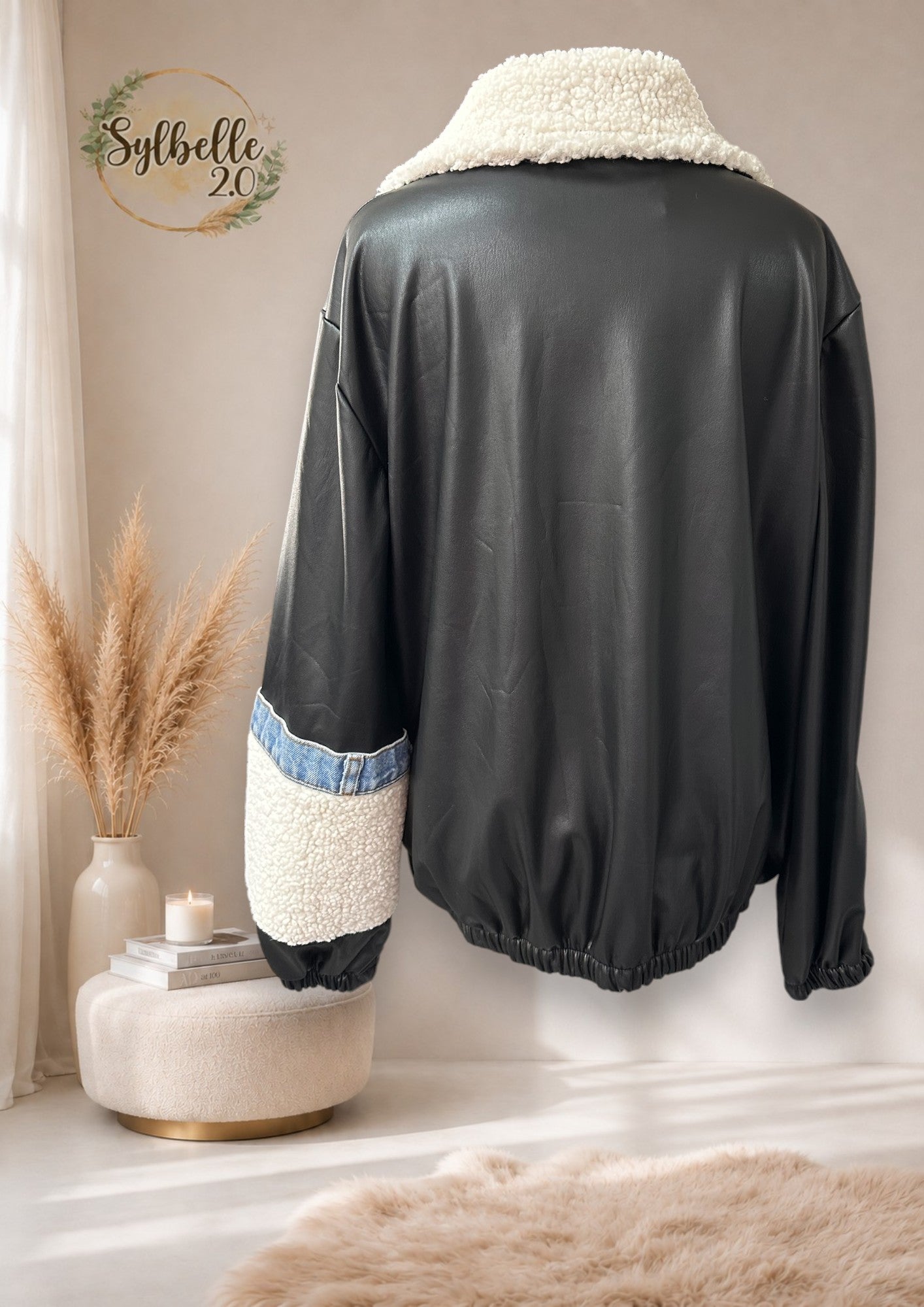 Manteau en faux cuir avec collet en mouton