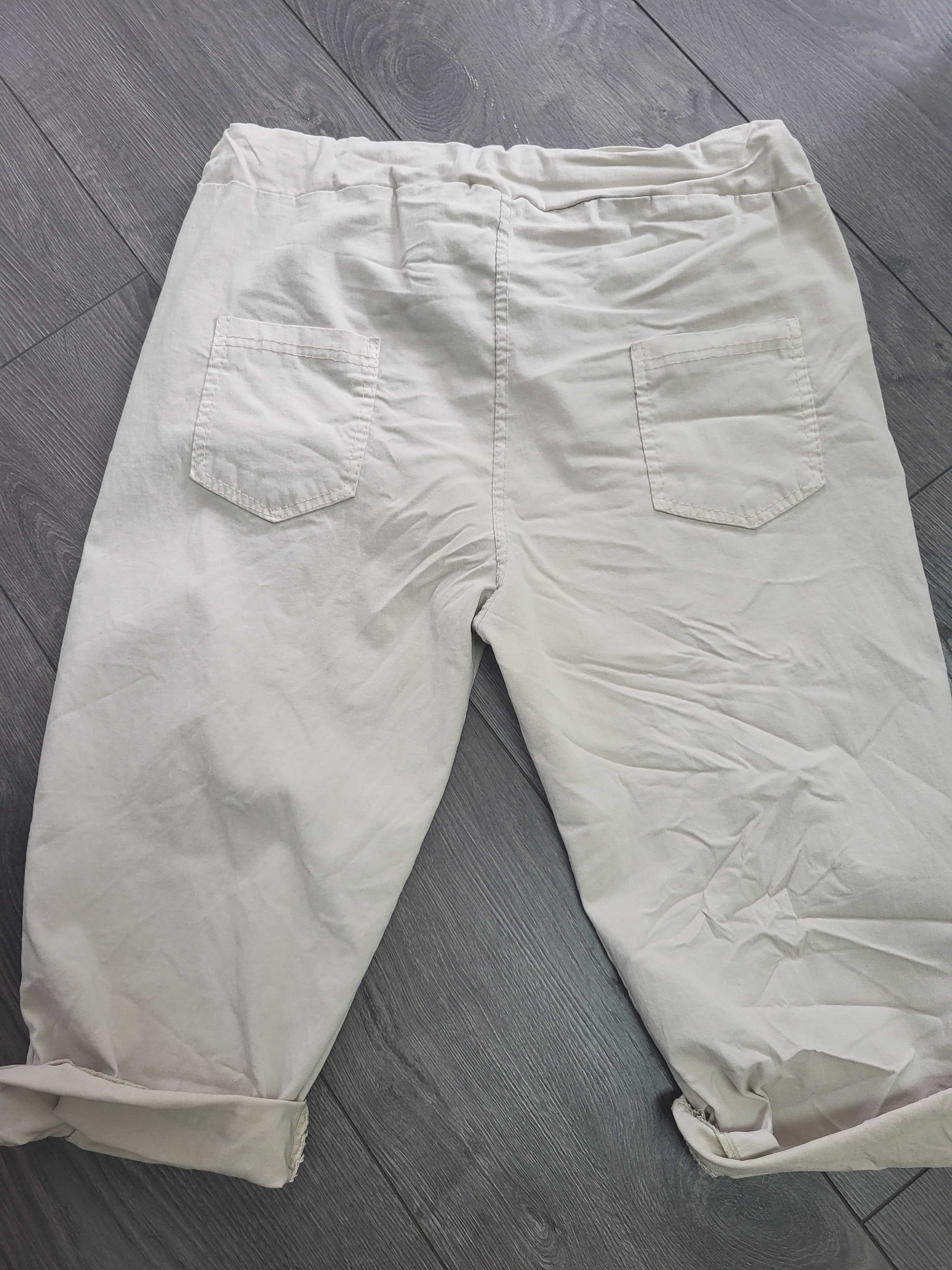 bermudas