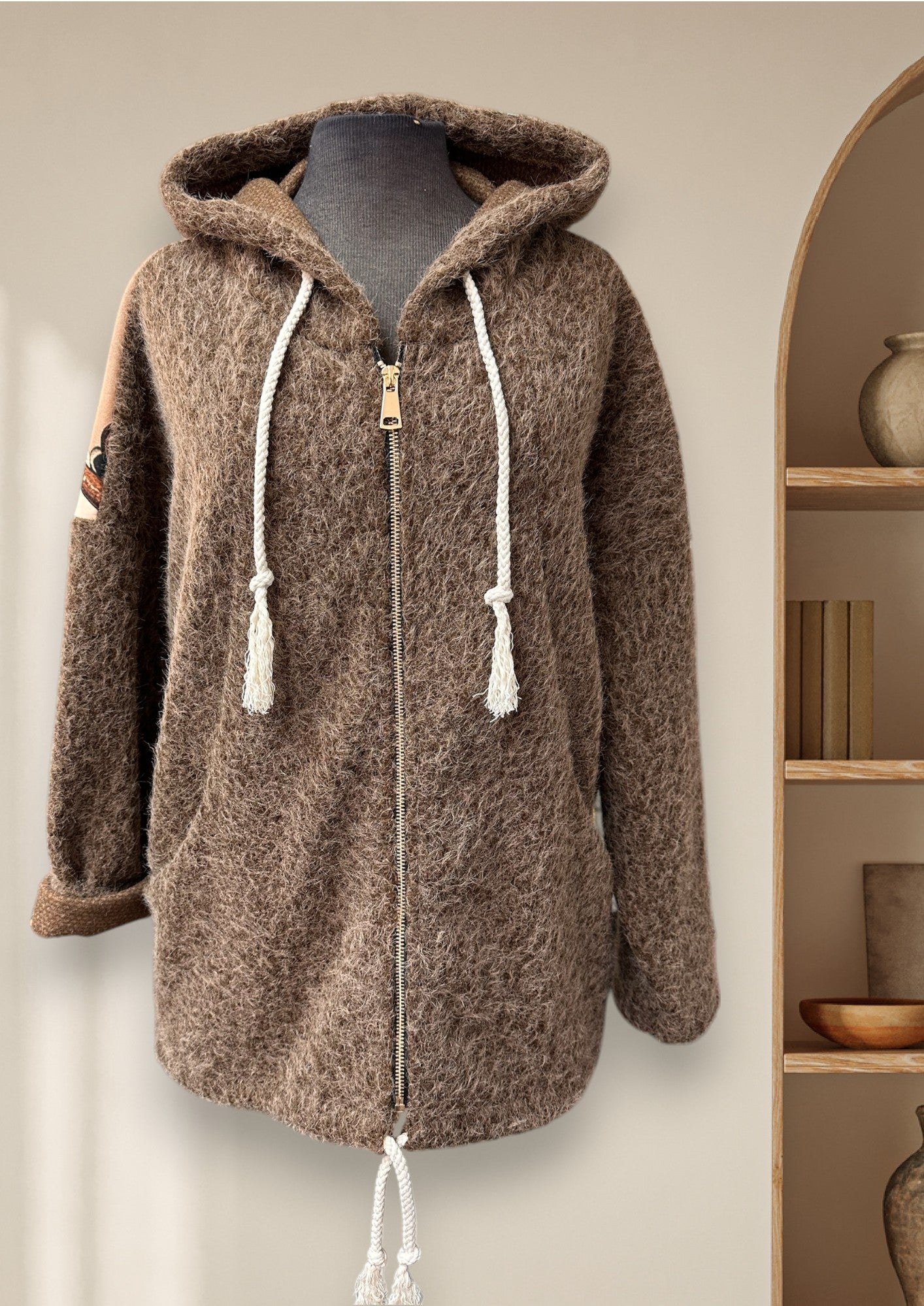 Manteau avec motif de chaînes au dos