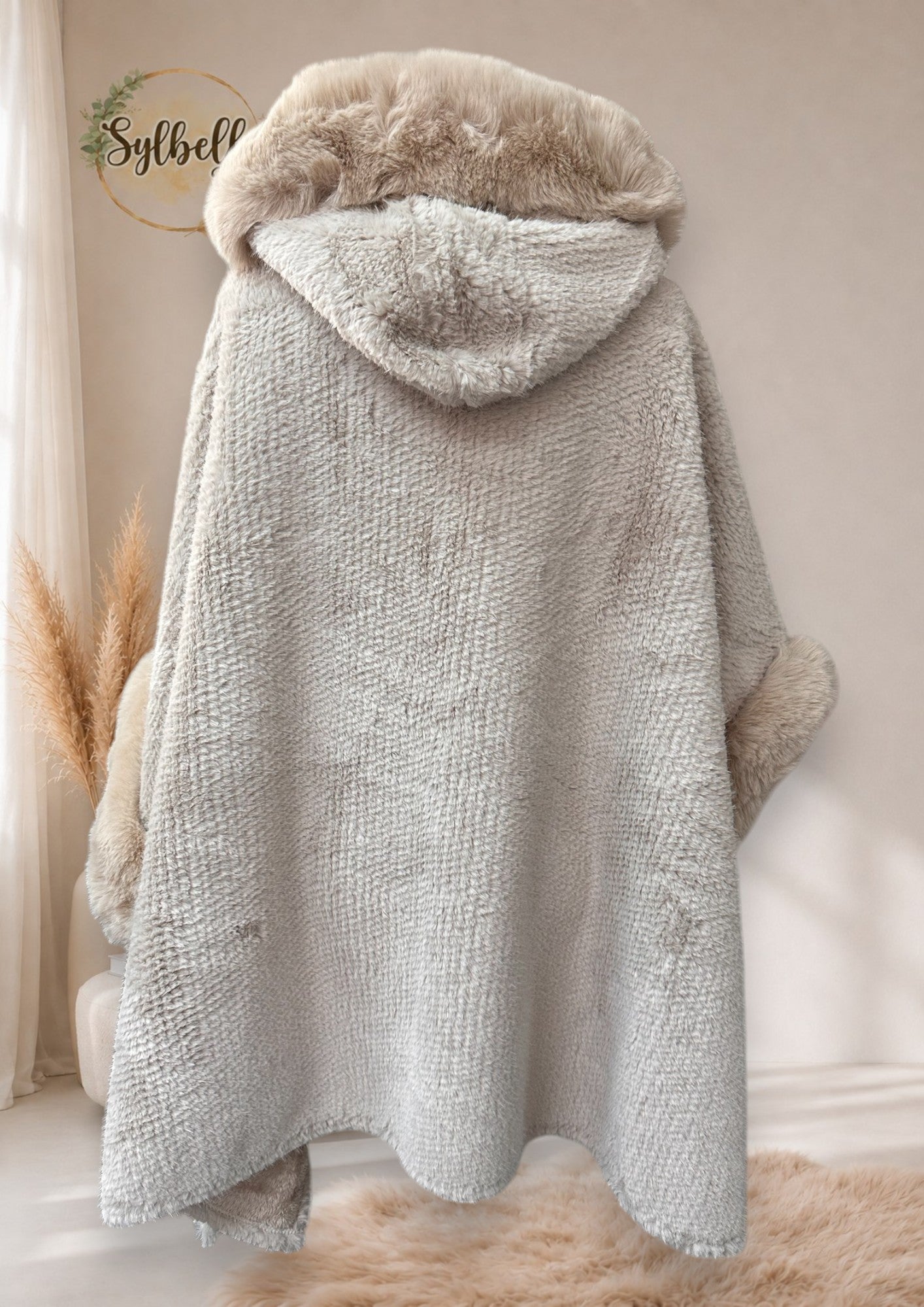 Cape (Fausse Fourrure)