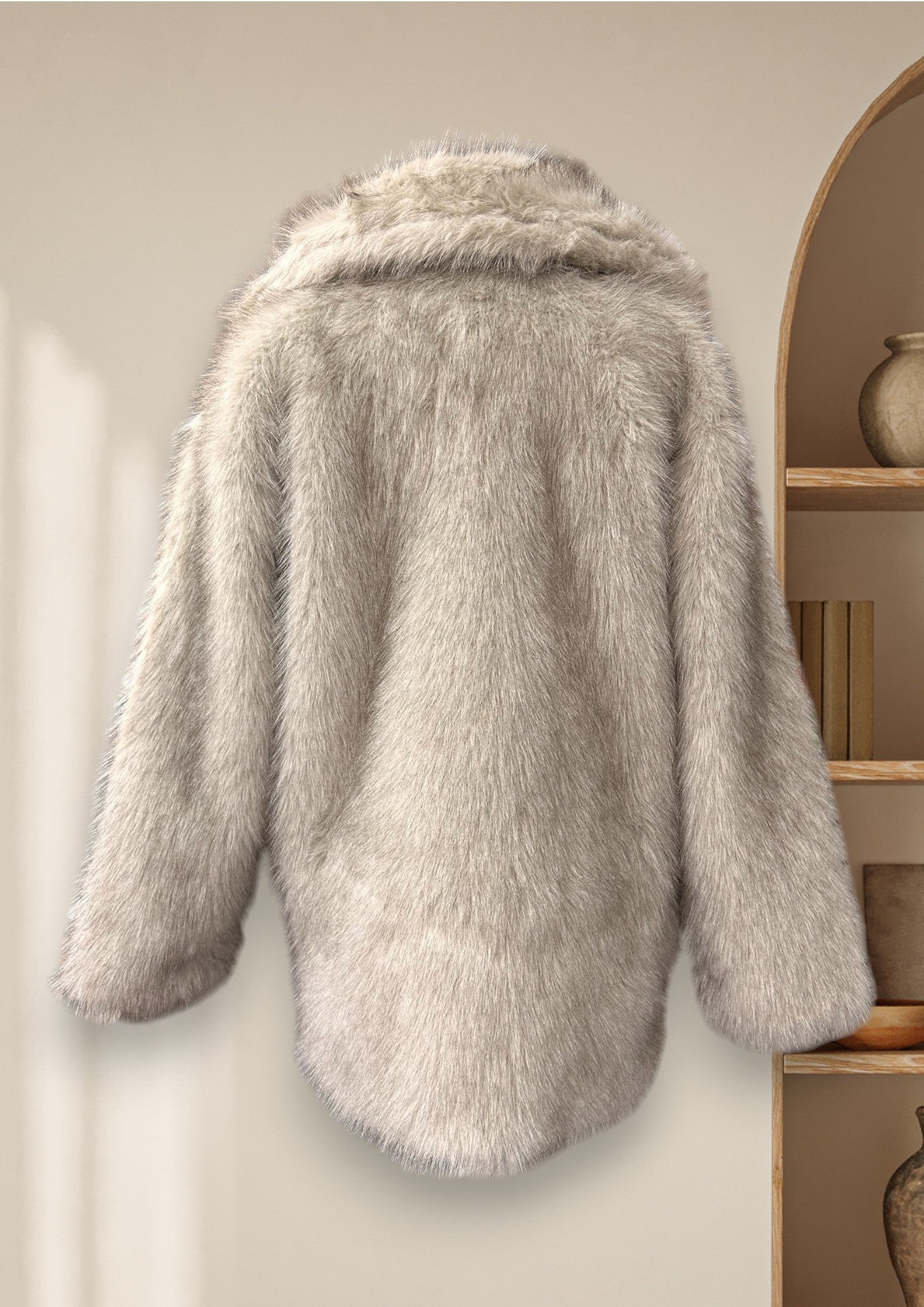 Manteau de fausse fourrure