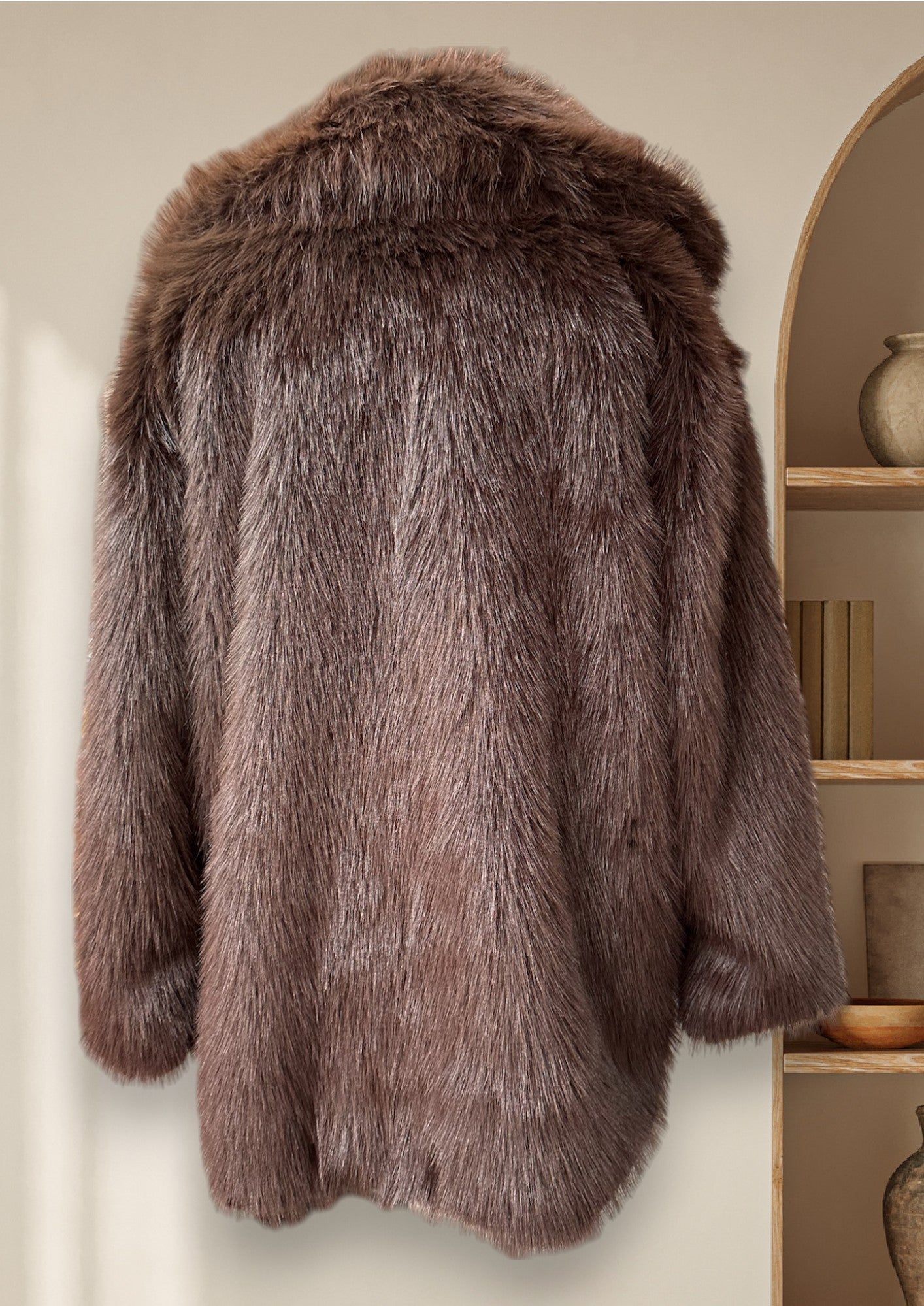 Manteau de fausse fourrure