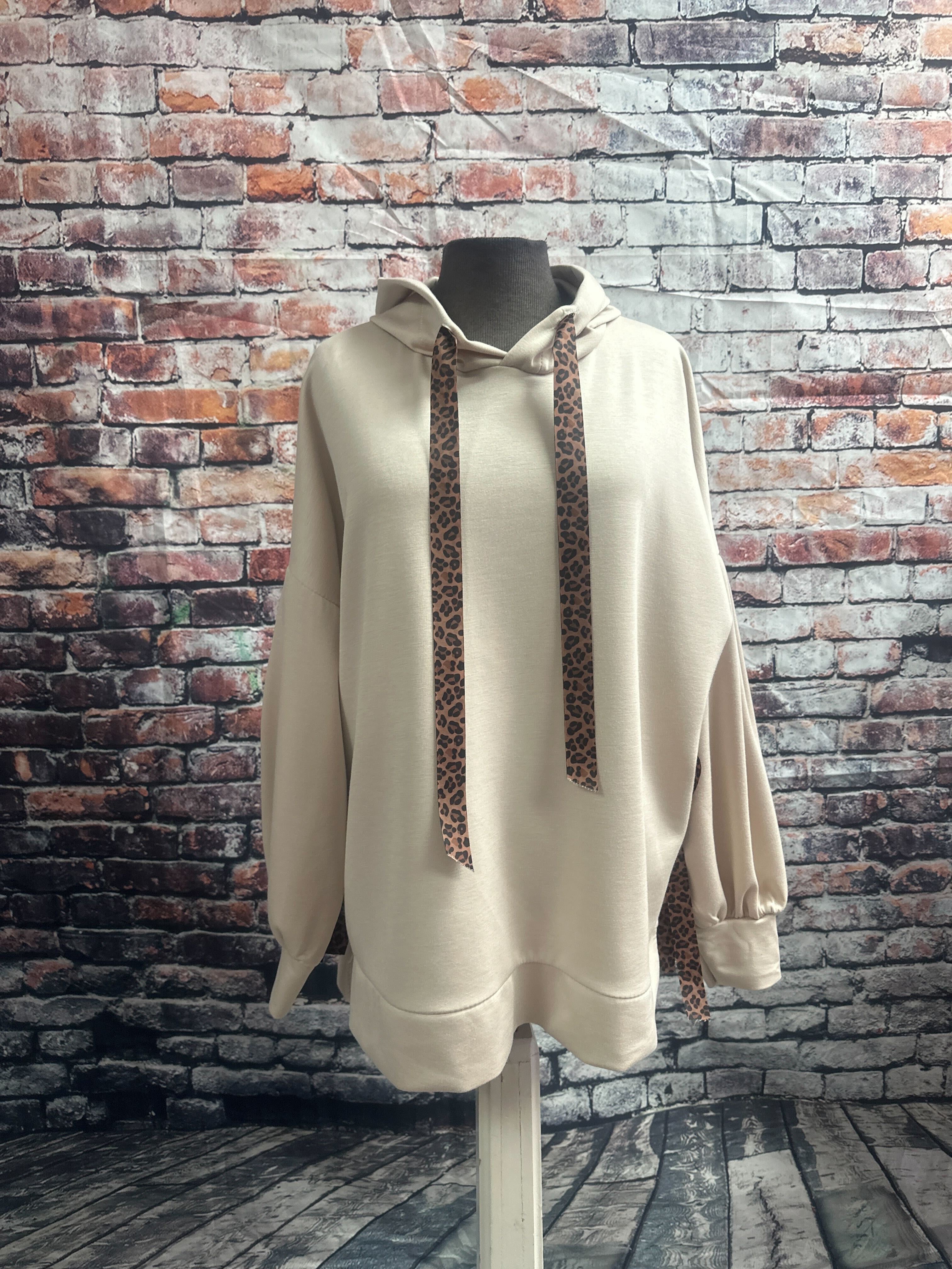 Nouveauté chandail à capuchon automne/hiver 2024-2025- BOUTIQUE SYLBELLE
