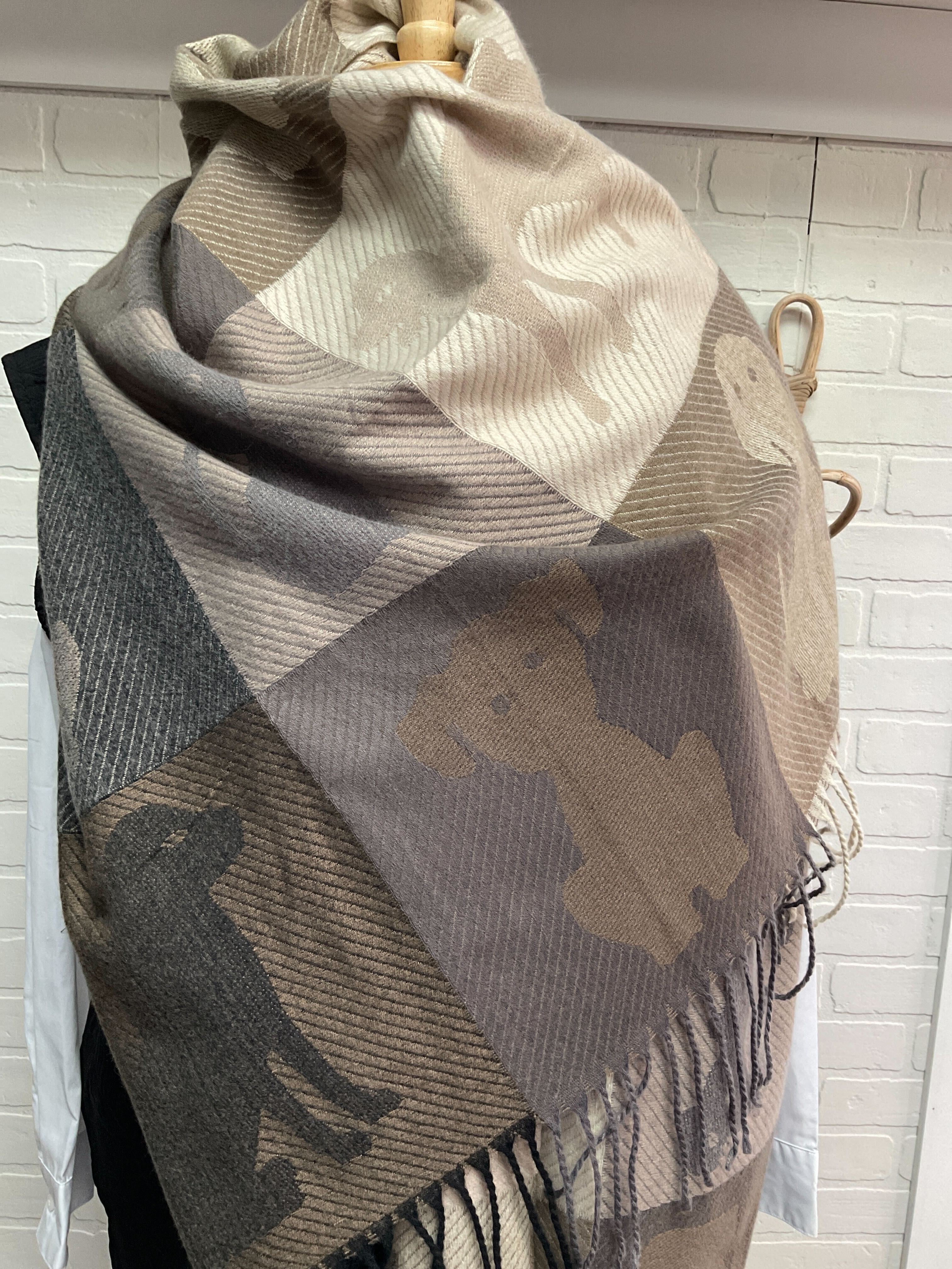 Nouveauté foulard automne/hiver 2023/24
