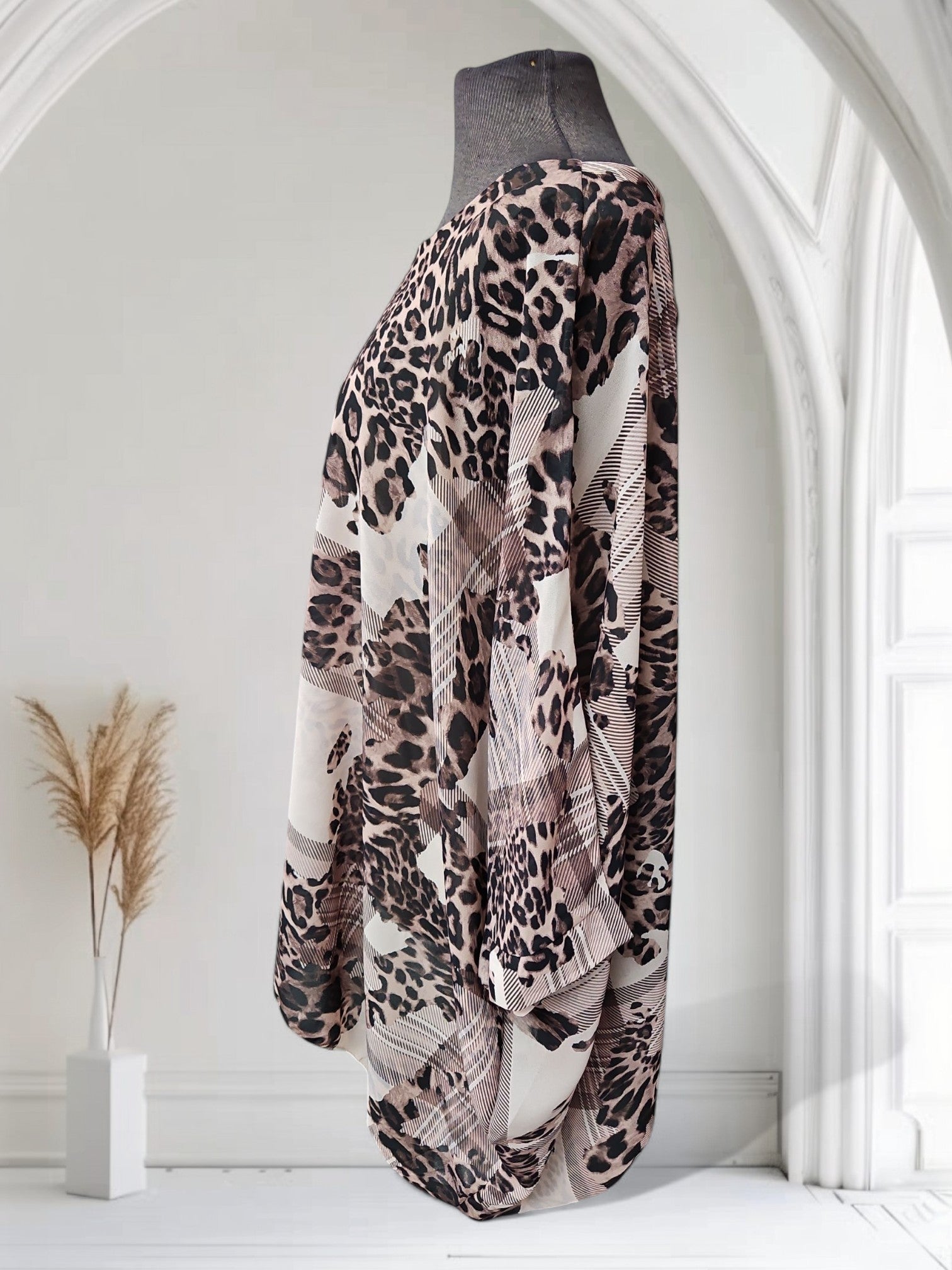 Blouse léopard et carreauté (ample)