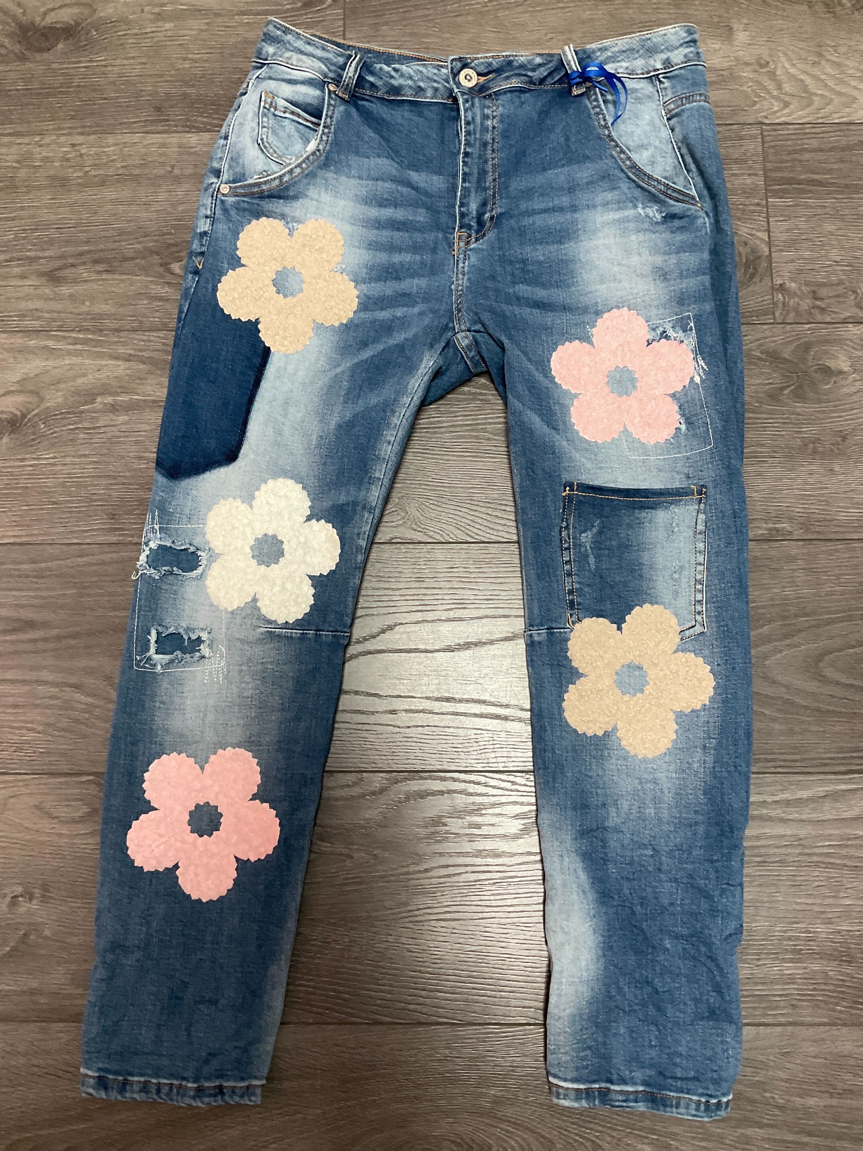 Nouveauté jeans avec fleurs printemps/été 2024