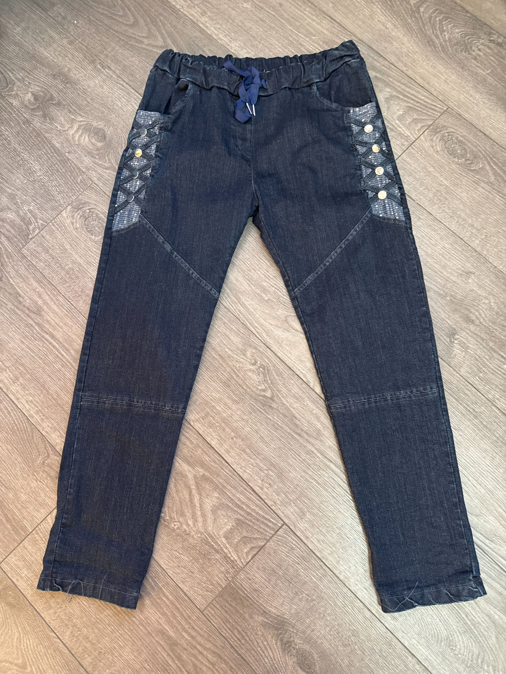 Jeans (Motifs à paillette sur le côté)