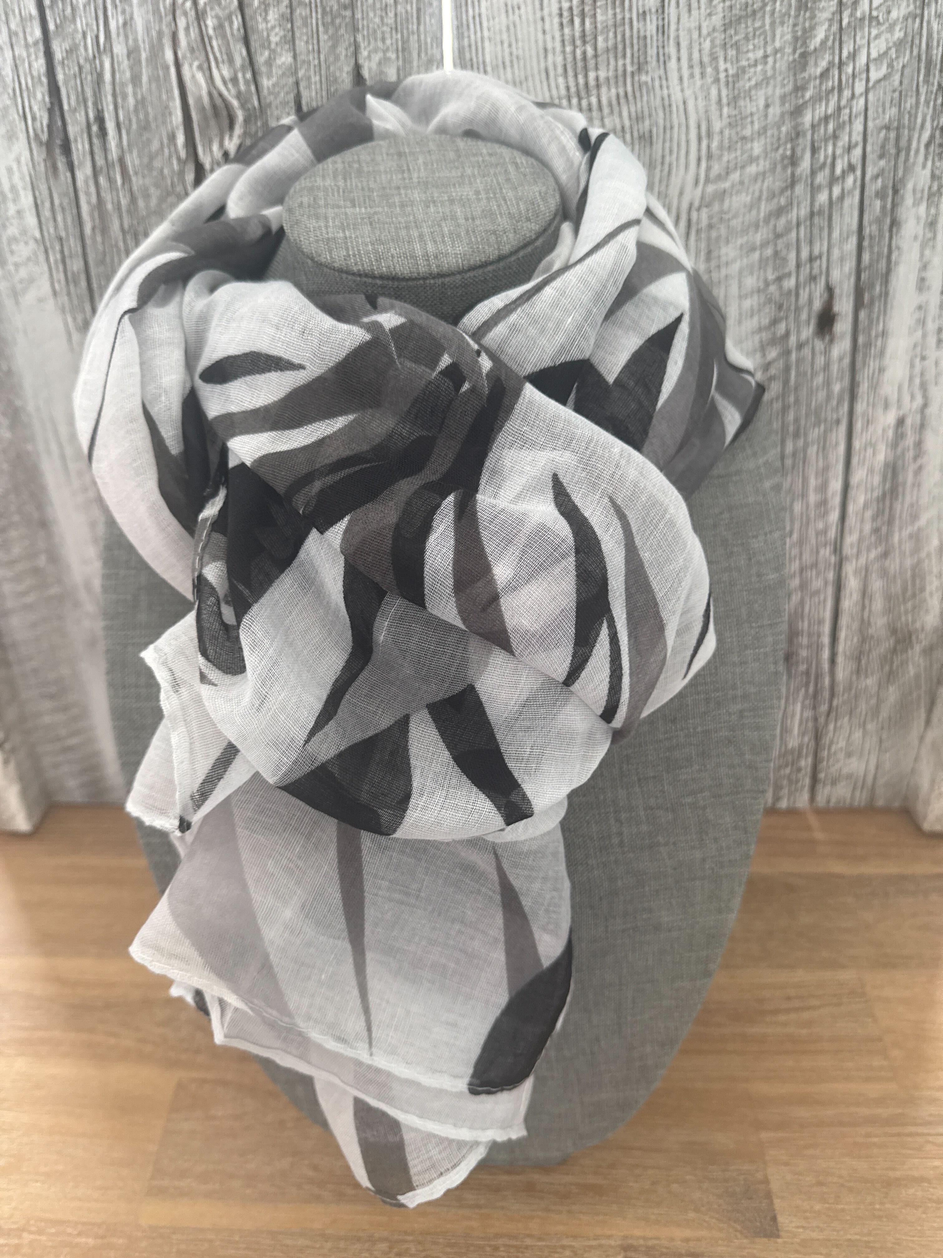 Foulard NOIR ET BLANC