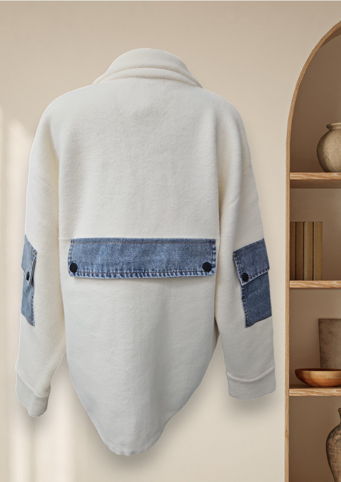 Manteaux duveteux avec poches en jeans