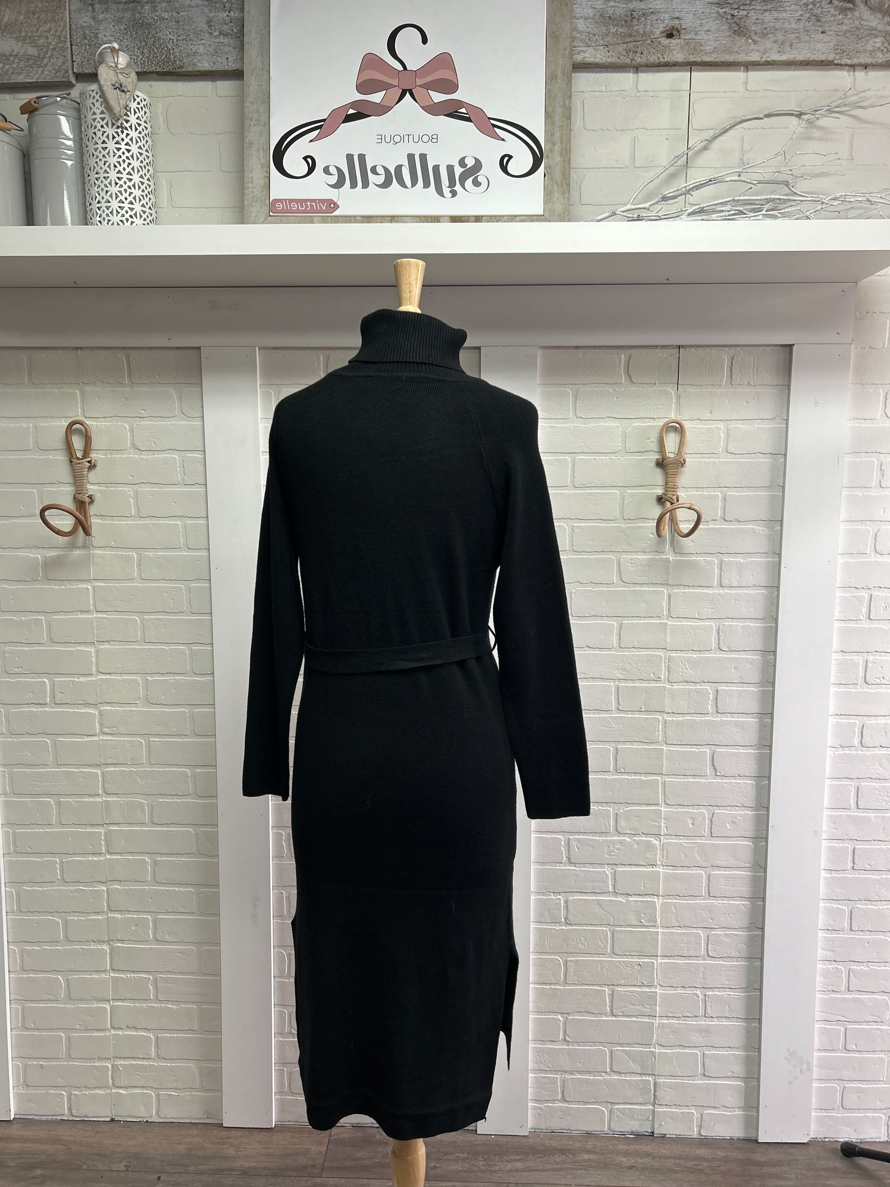 Nouveauté Robe Automne / Hiver 2023 / 2024