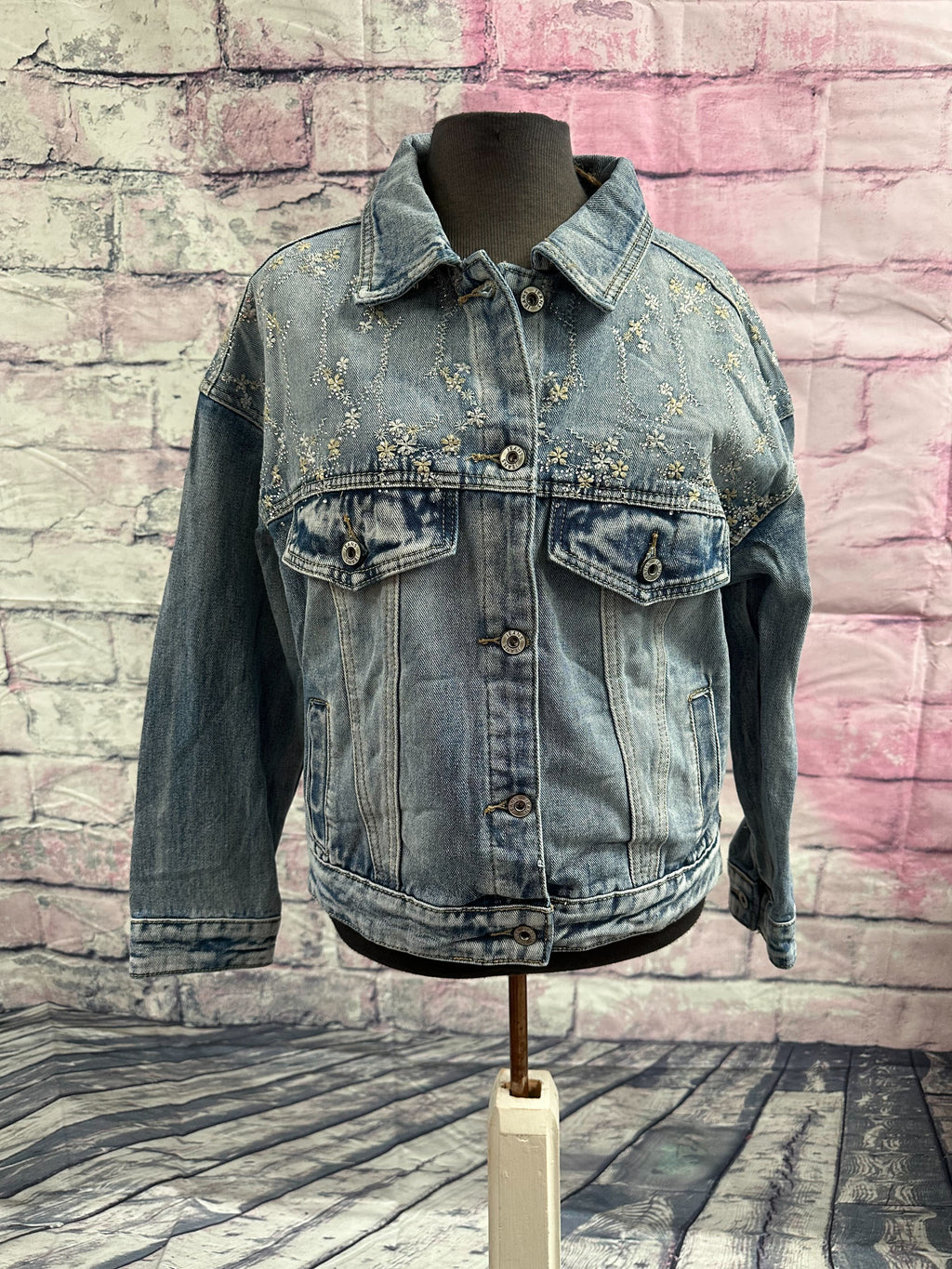 Nouveauté veste en jeans- BOUTIQUE SYLBELLE