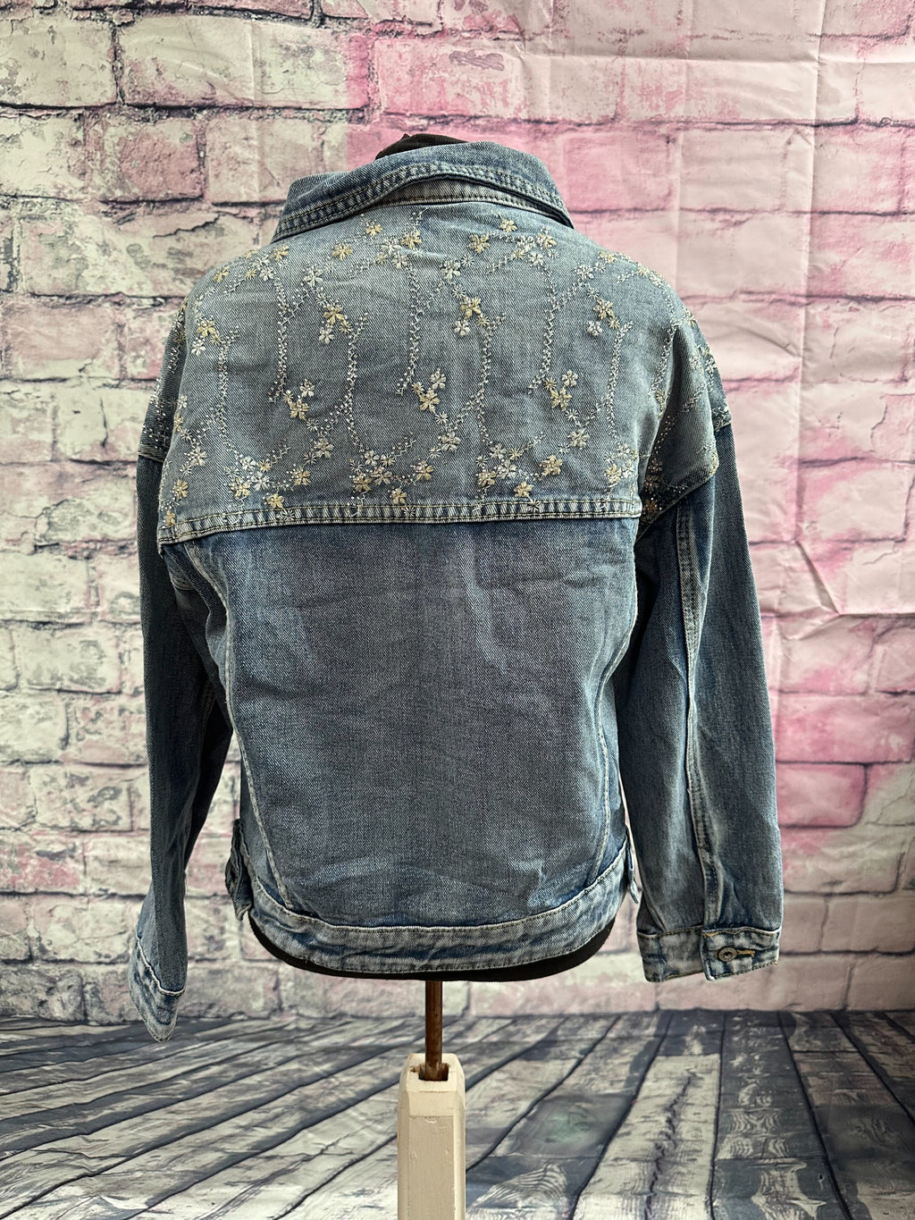Nouveauté veste en jeans- BOUTIQUE SYLBELLE