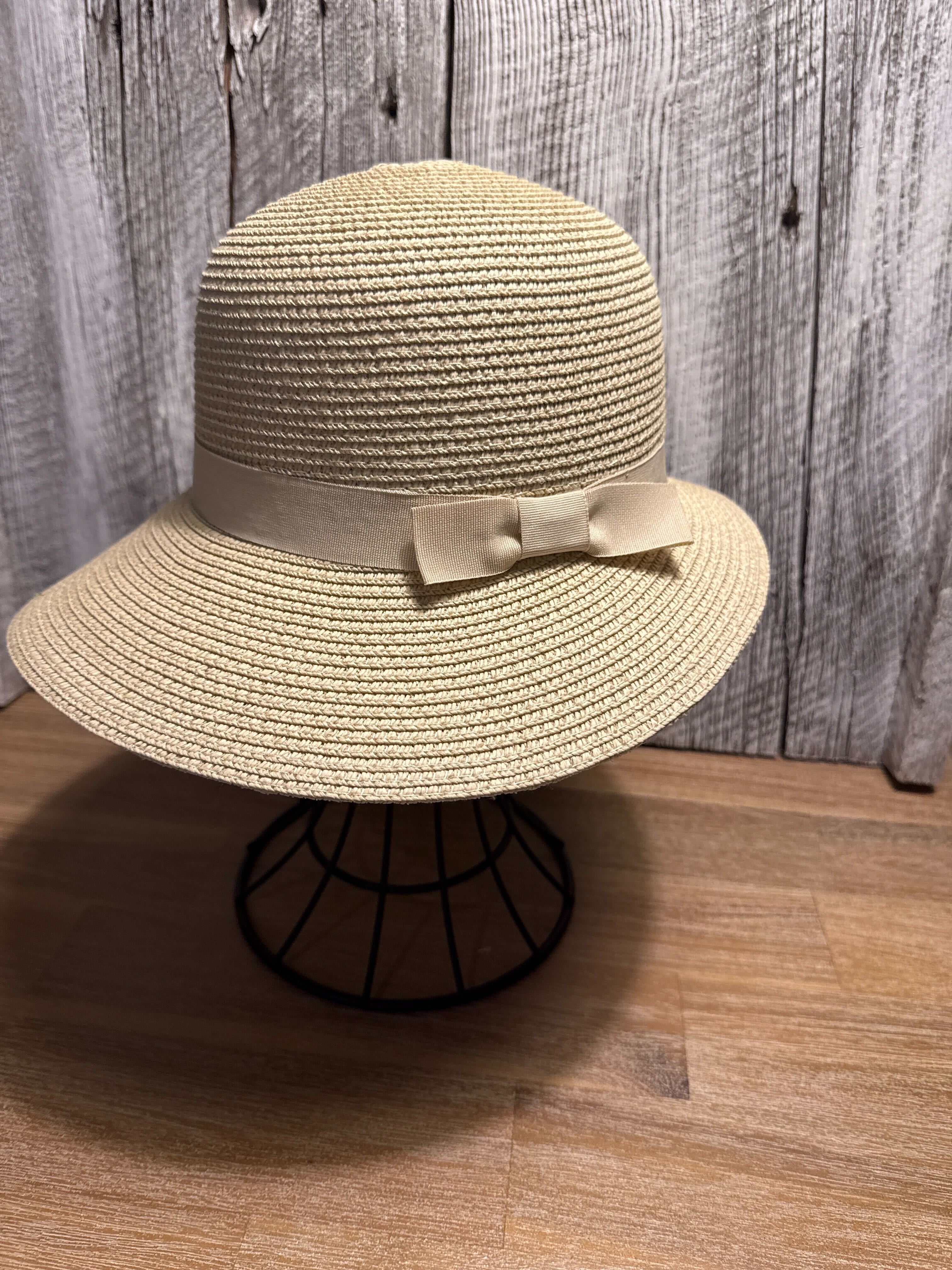 Chapeau