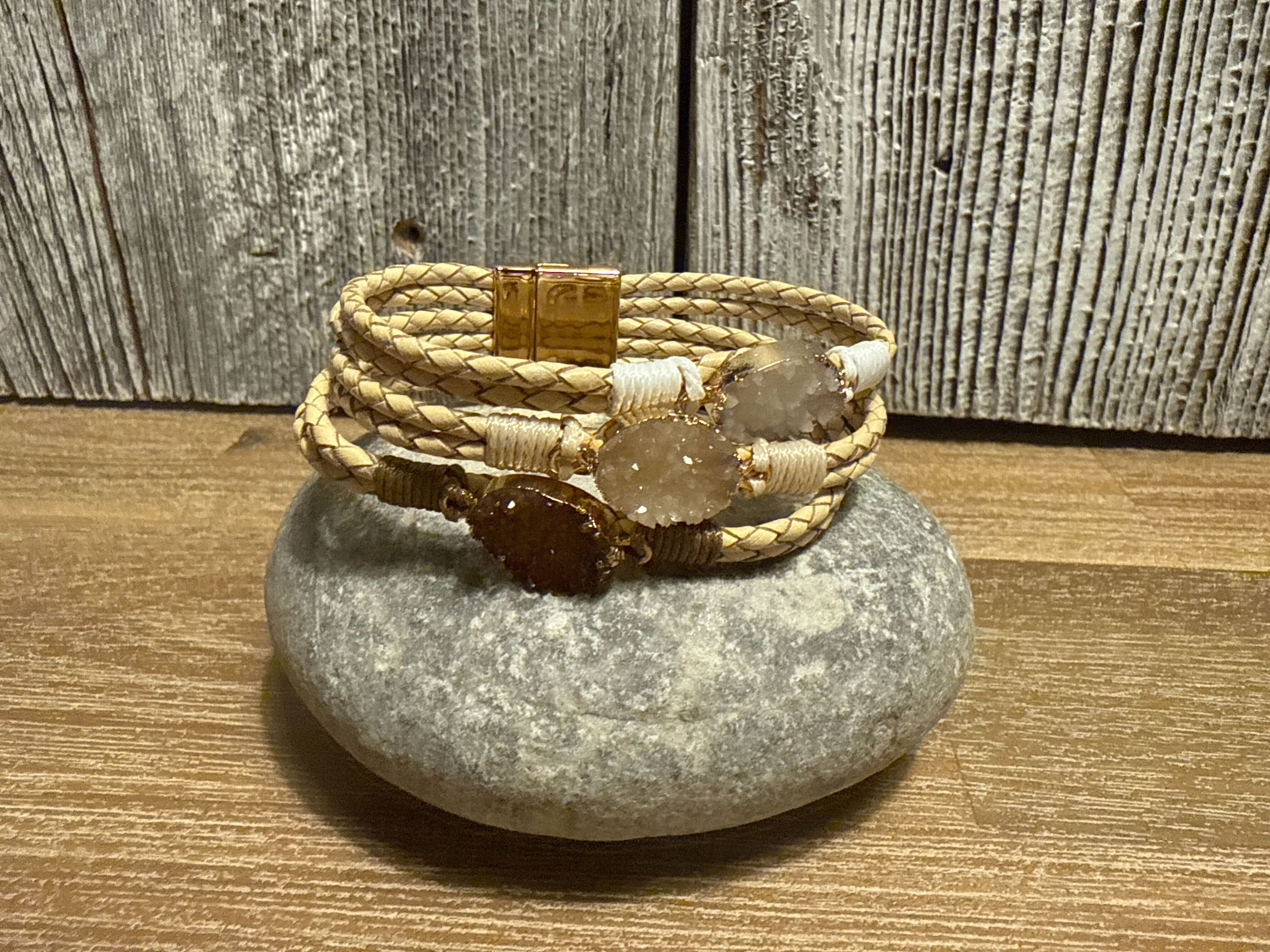 Bracelet en cuir Avec Pierre