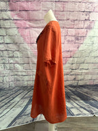 Robe en lin avec collier intégré
