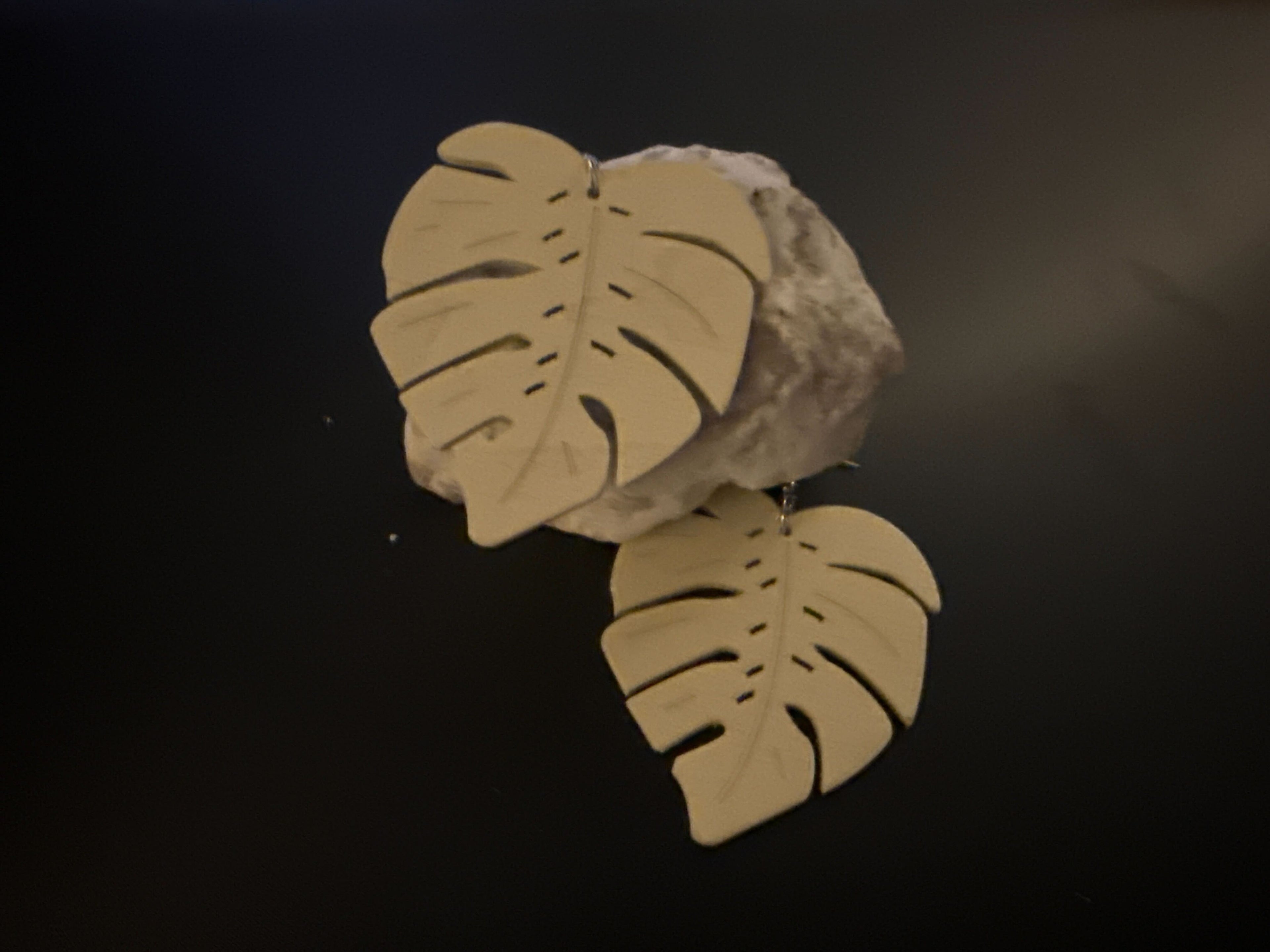 Boucle d'oreille feuille