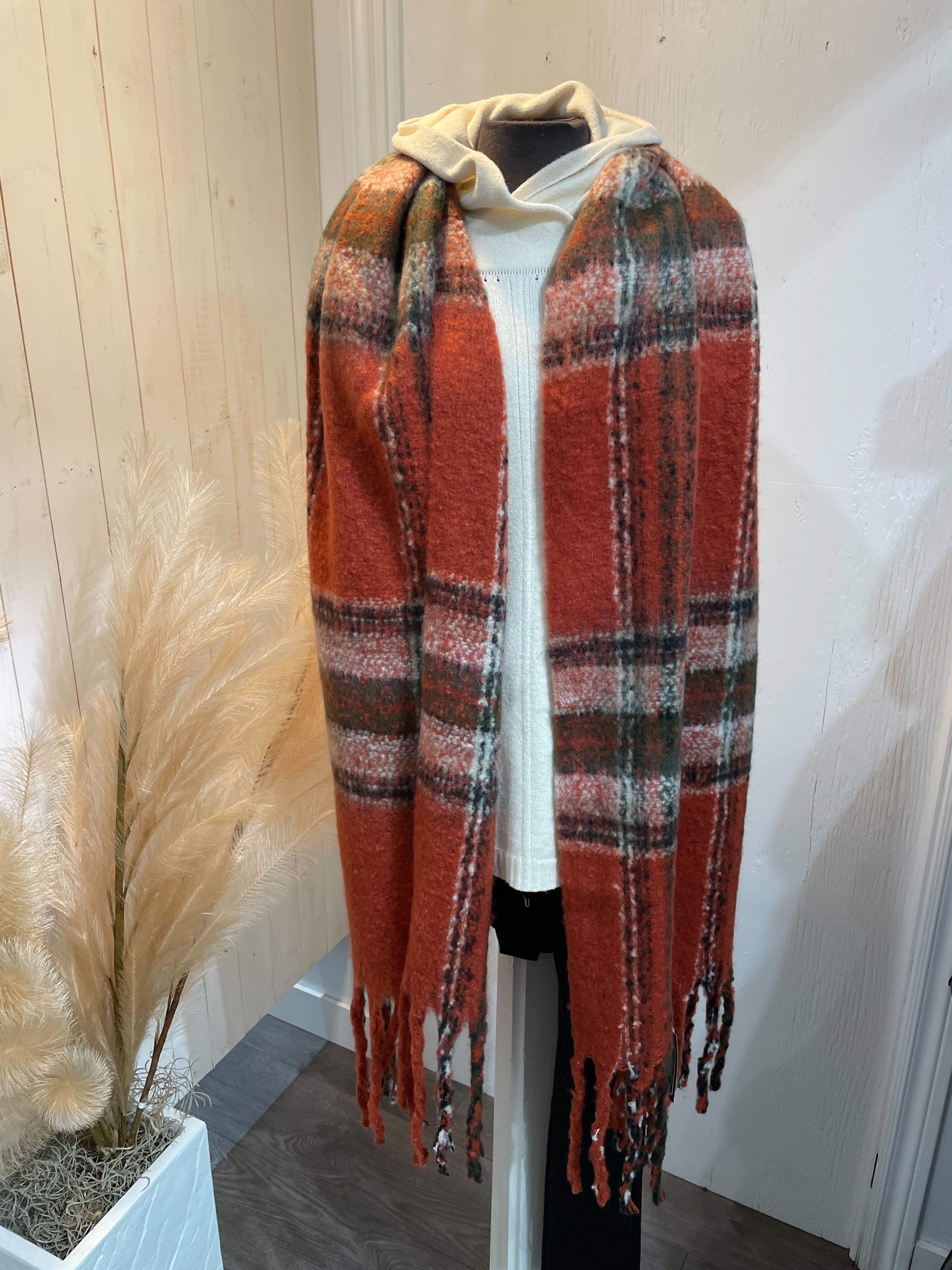 Nouveauté foulard automne/hiver 2023/24