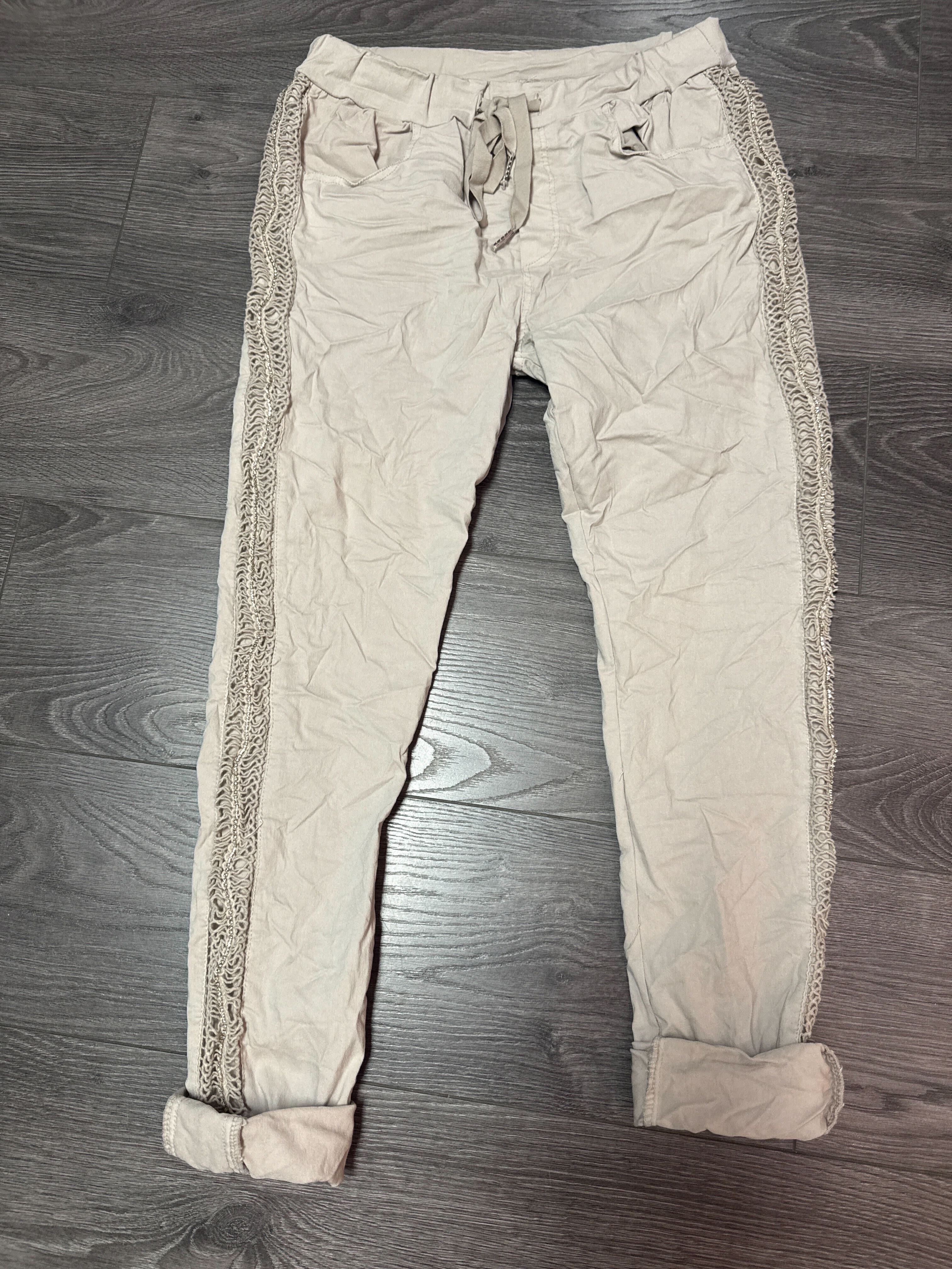 Pantalon avec bande sur le côté