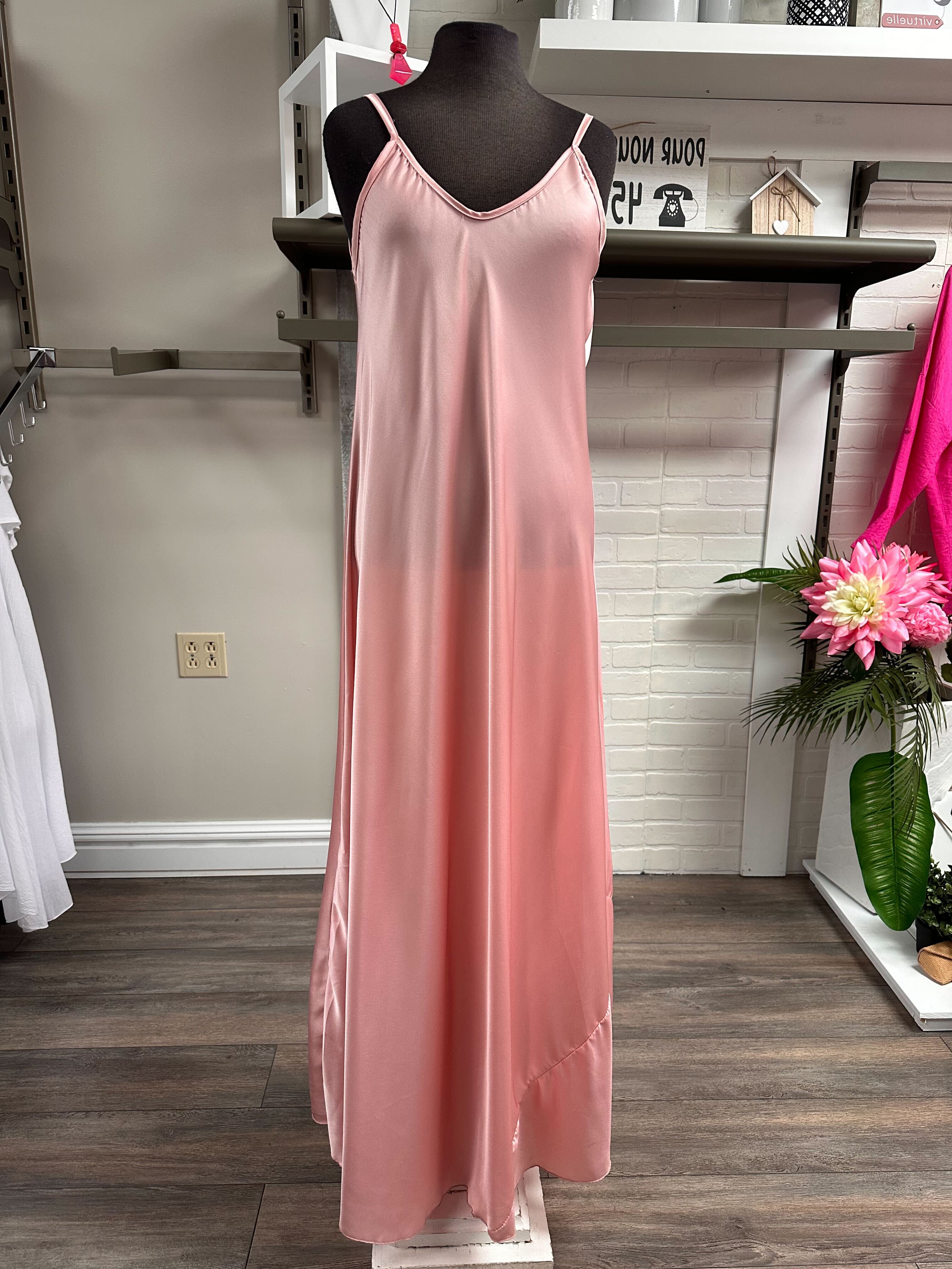 Robe de satin
