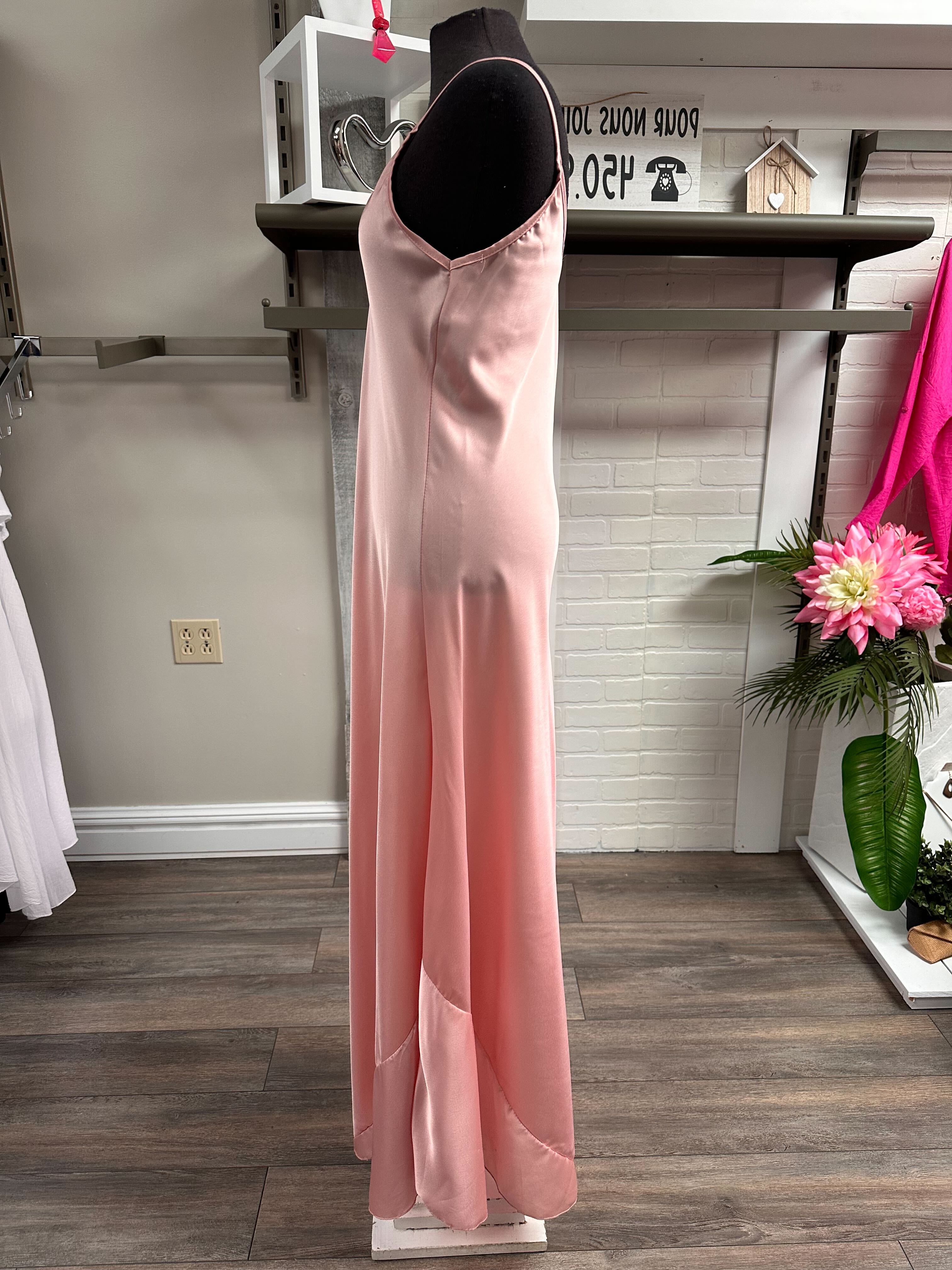 Robe de satin