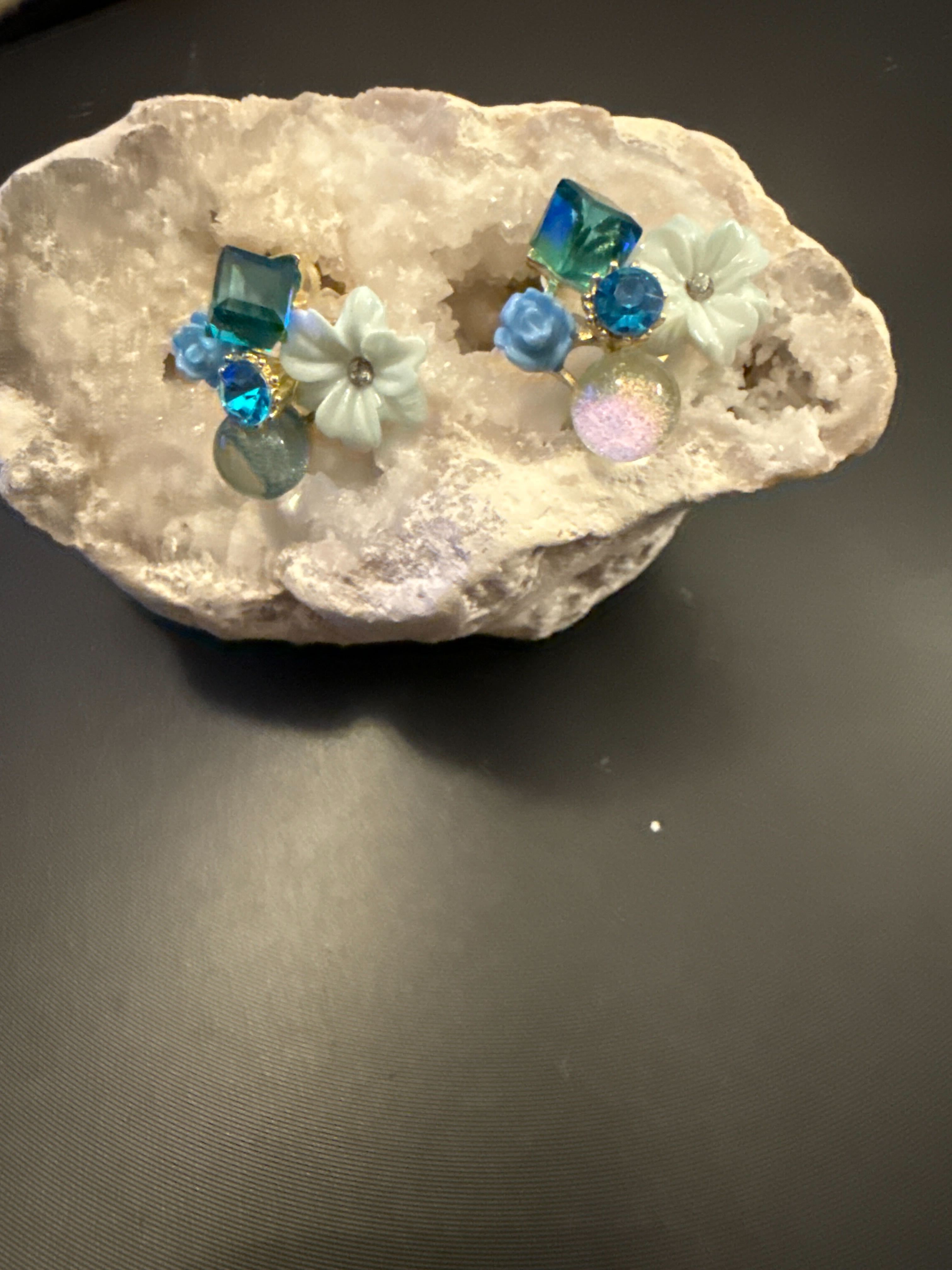 Boucle d'oreille fleur