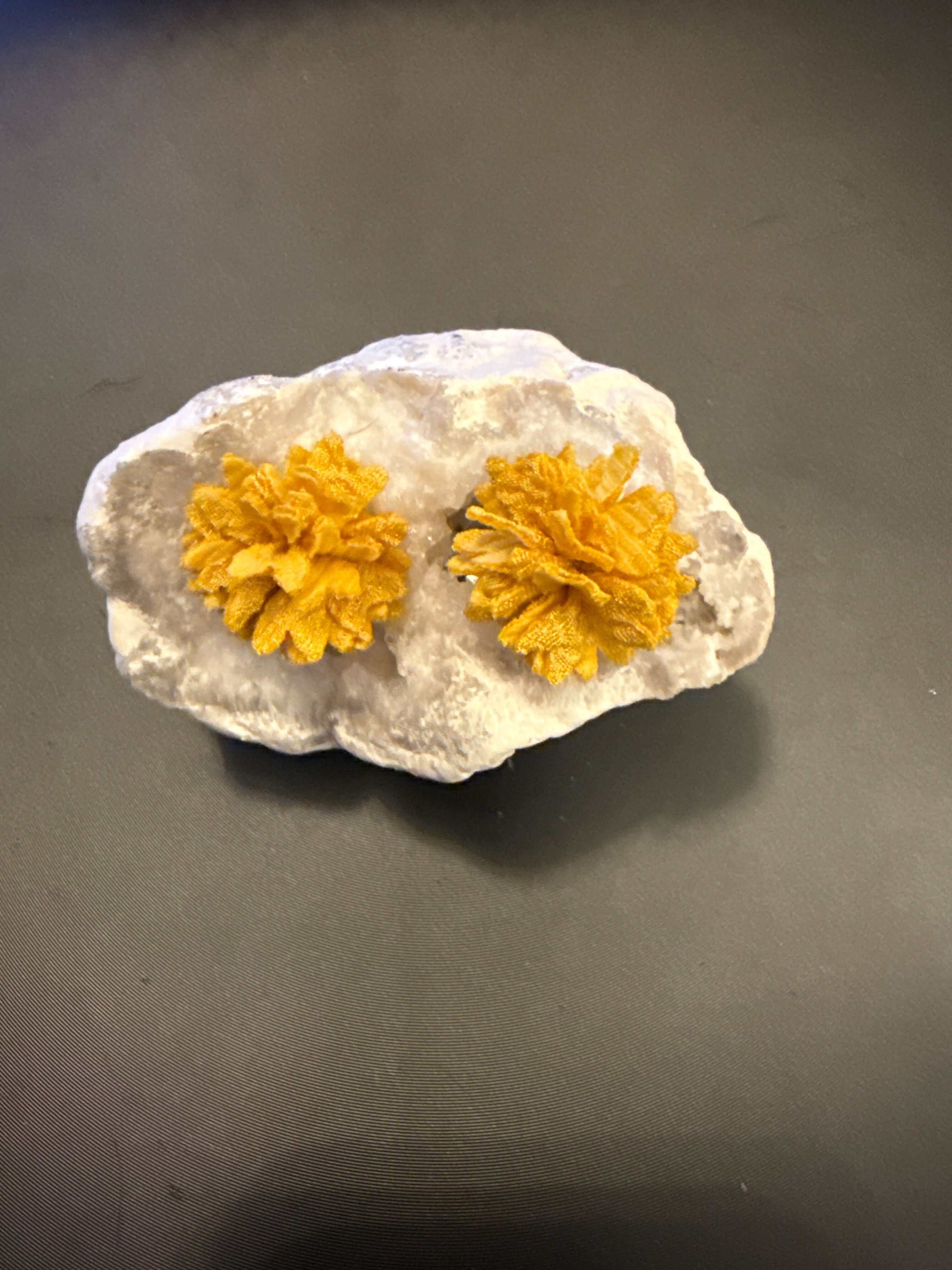 Boucle d'oreille fleur