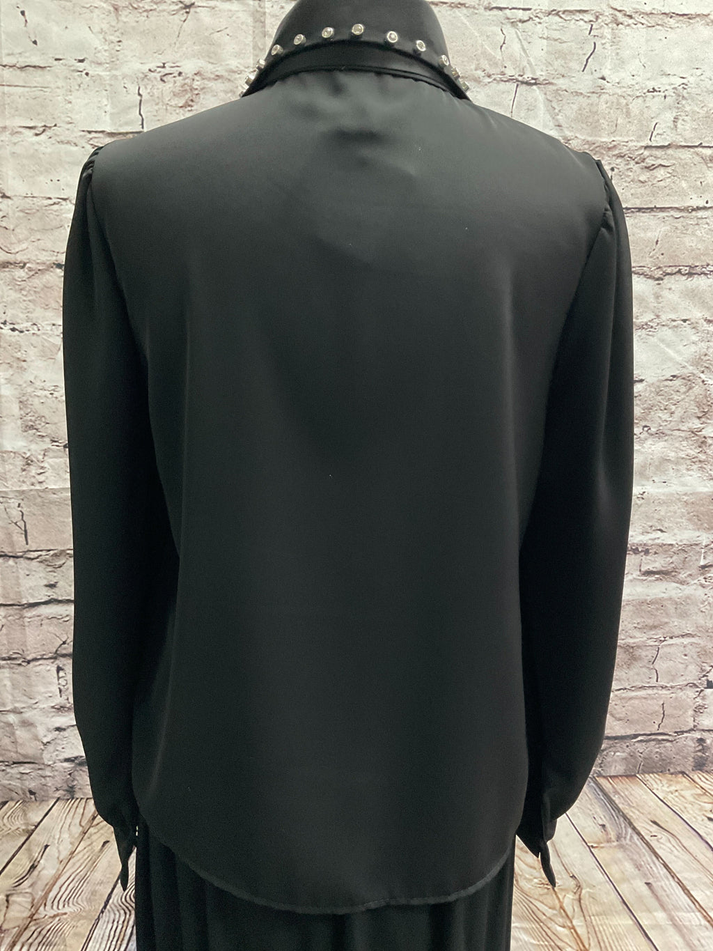 Nouveauté chemise avec cravate automne/hiver 2024-2025- BOUTIQUE SYLBELLE