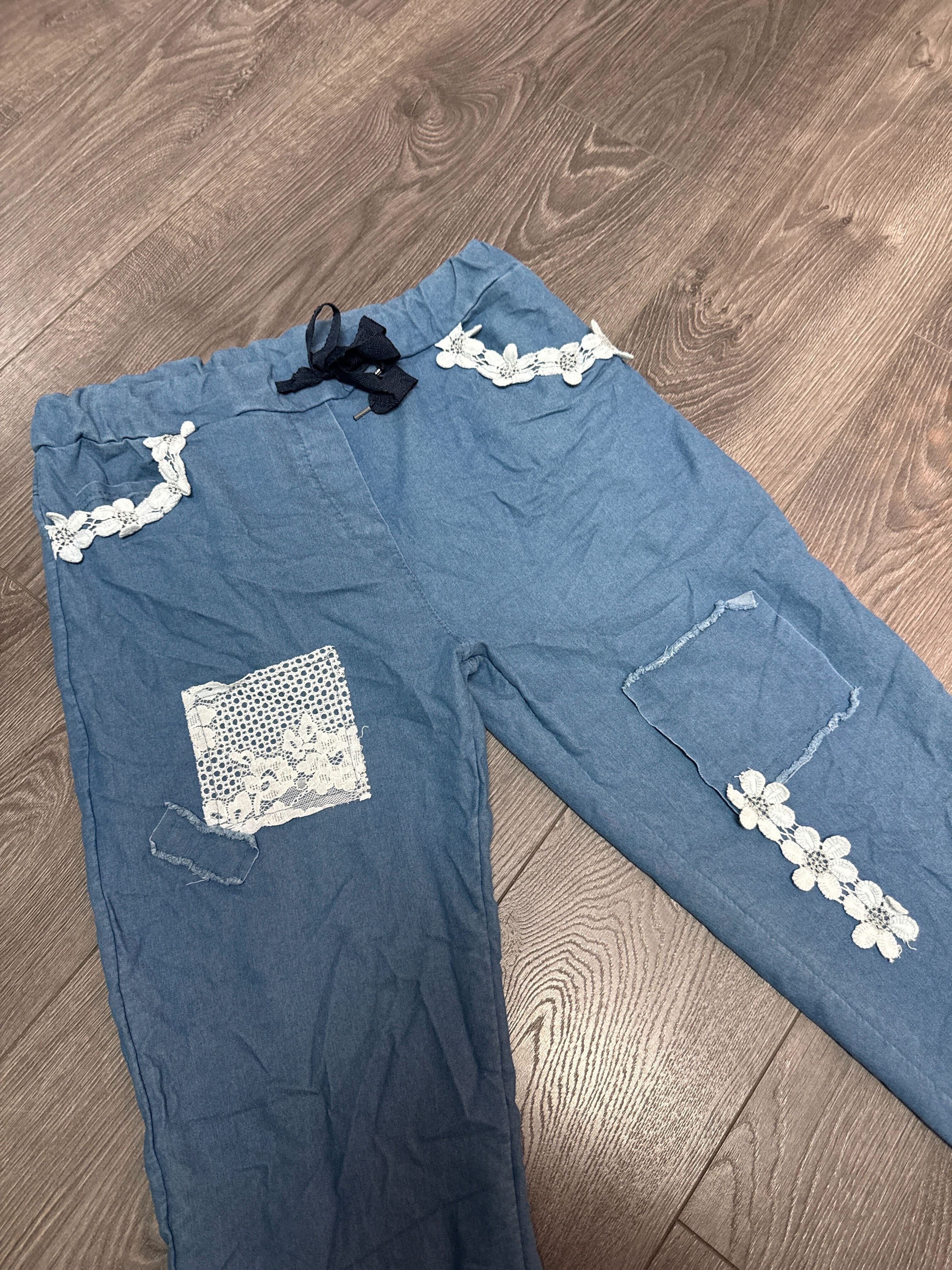 Pantalon/jeans avec dentelle