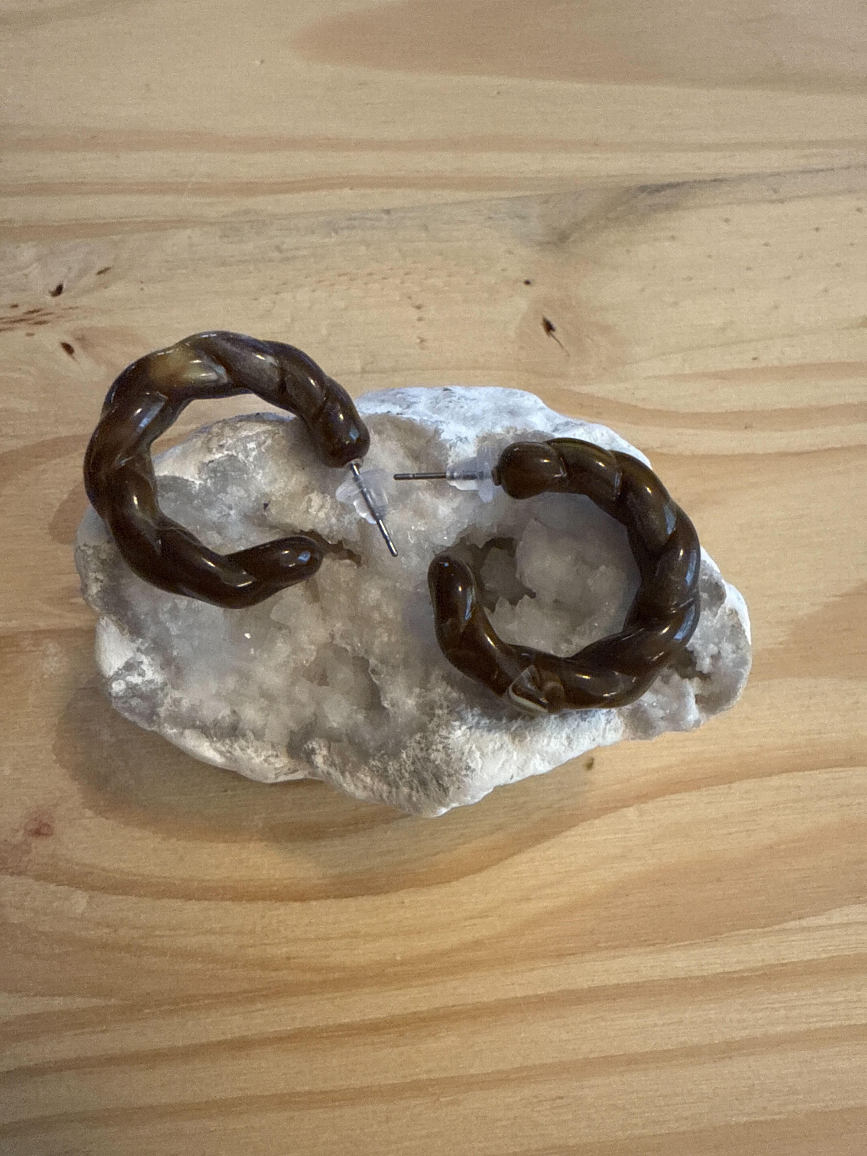 Boucle d'oreille anneaux (style croissant)