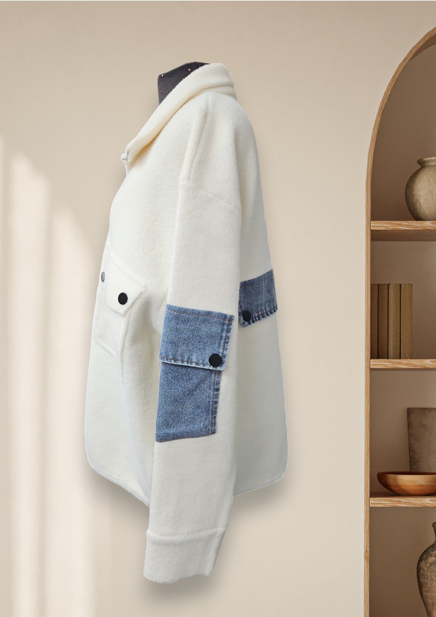 Manteaux duveteux avec poches en jeans