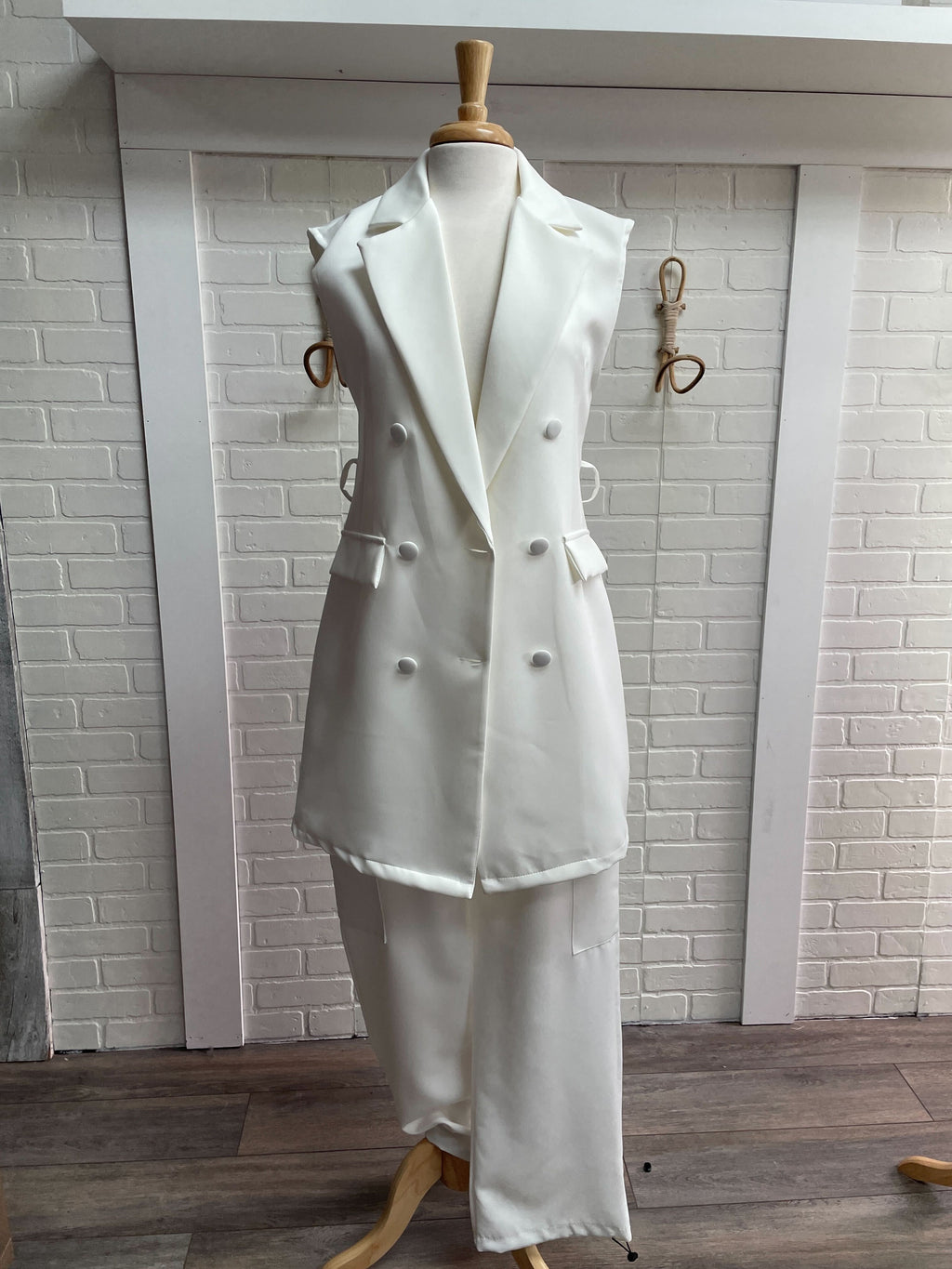 Nouveauté Manteau (Veste) Printemps / Été 2024