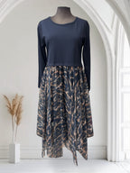 Robe avec bas en tule