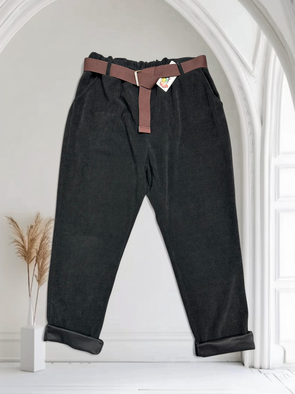 Pantalon côtelé avec ceinture