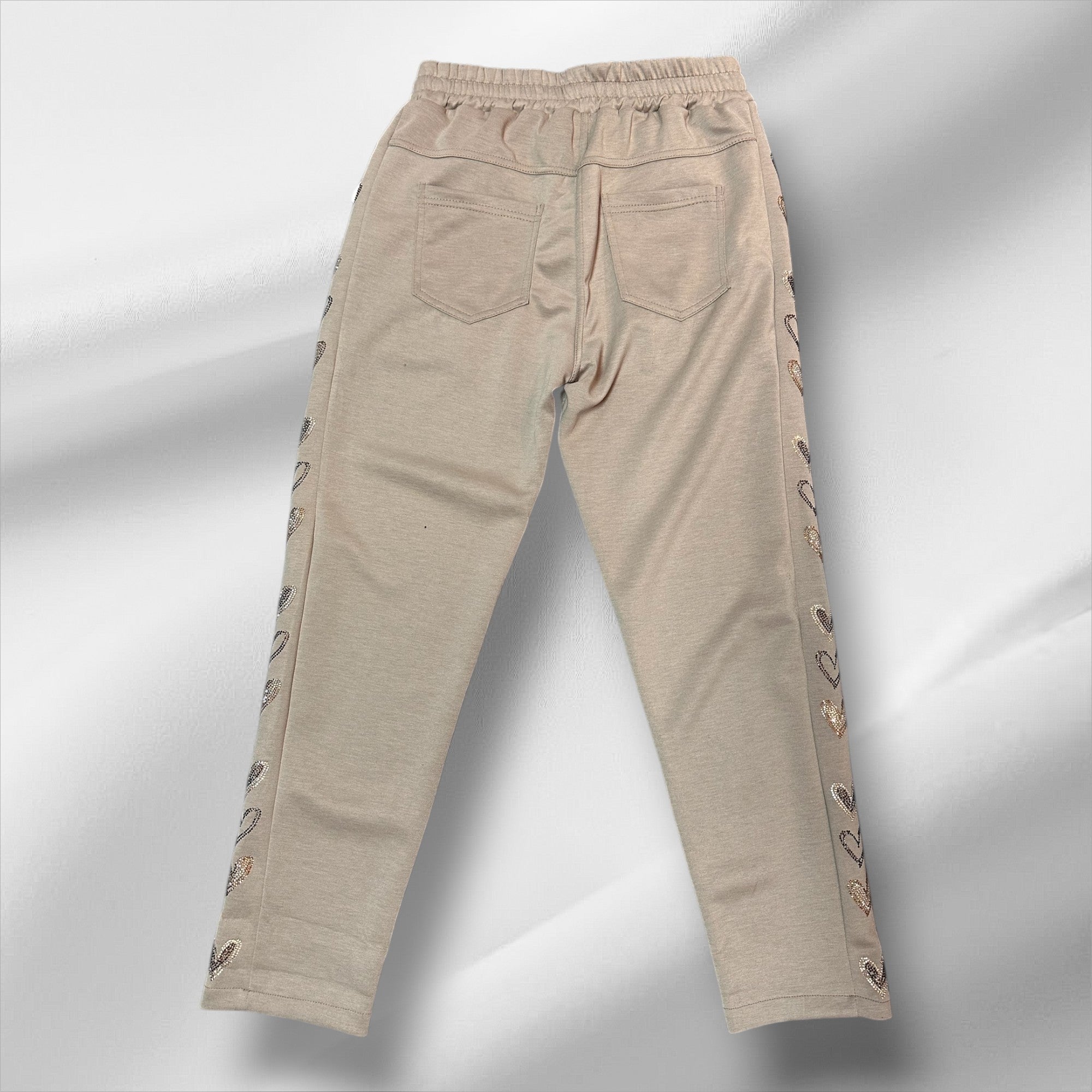 Pantalon avec cœur brillants sur les côtés