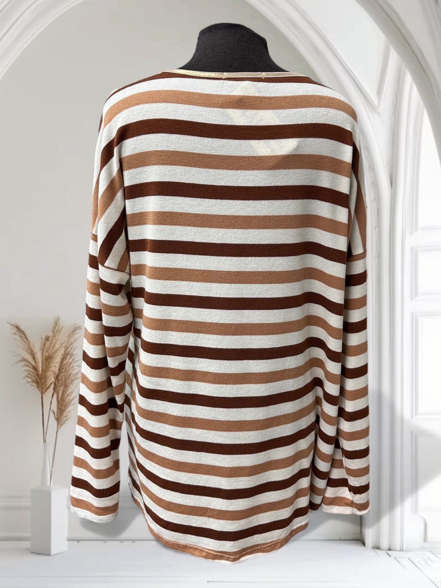 Chandail rayé avec coeur