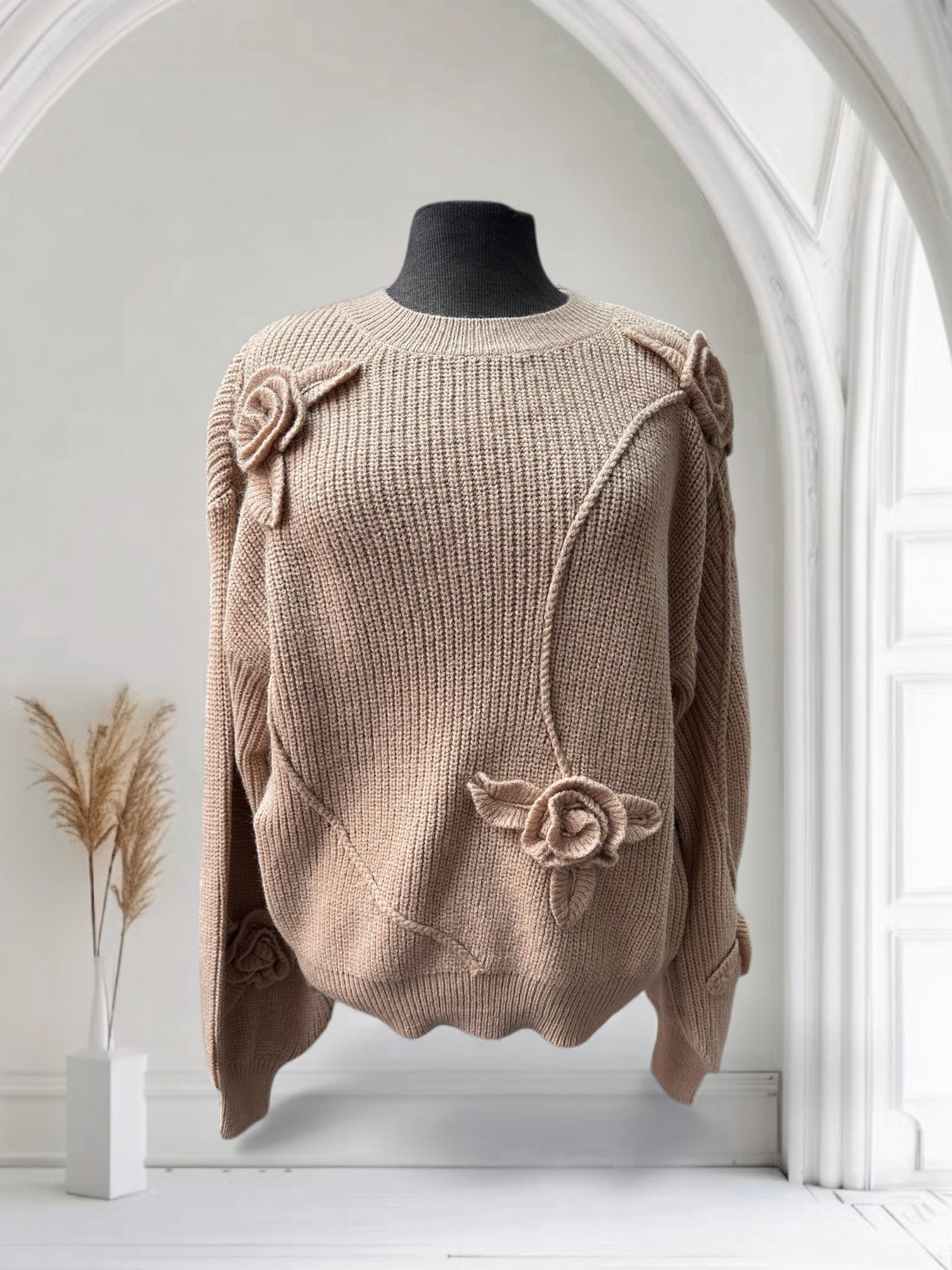 Chandail en laine avec fleurs 3D