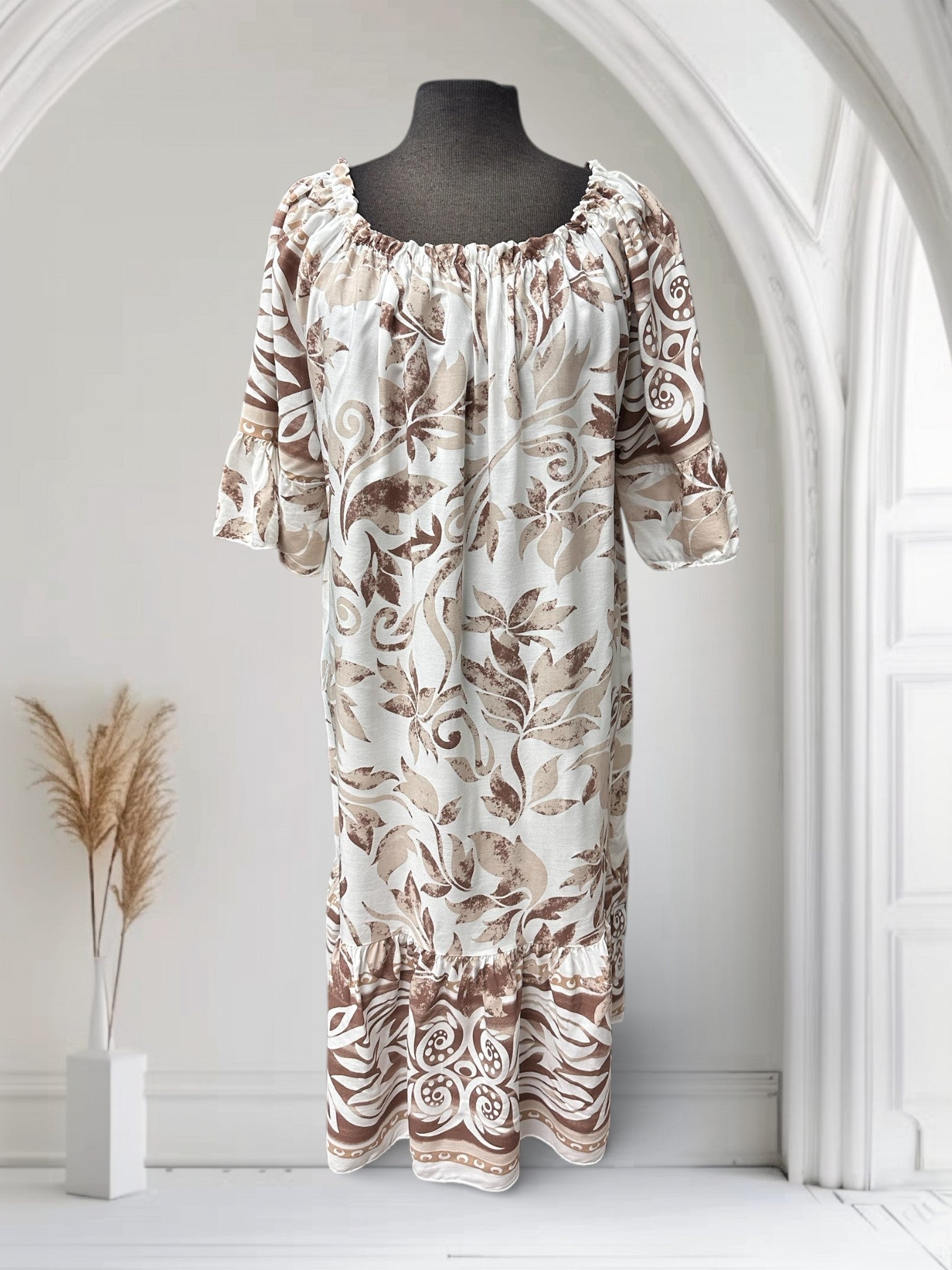 Robe à motif floral