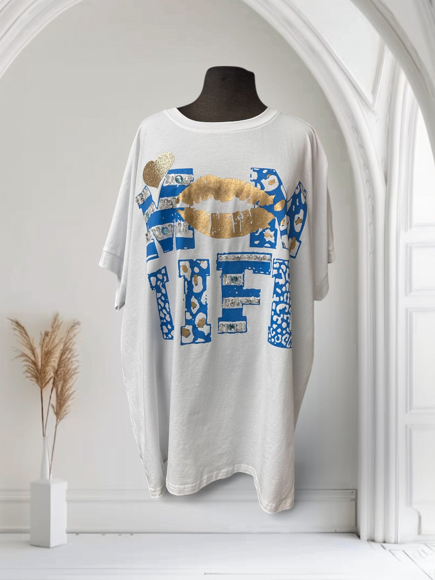 T-shirt (Mom life)