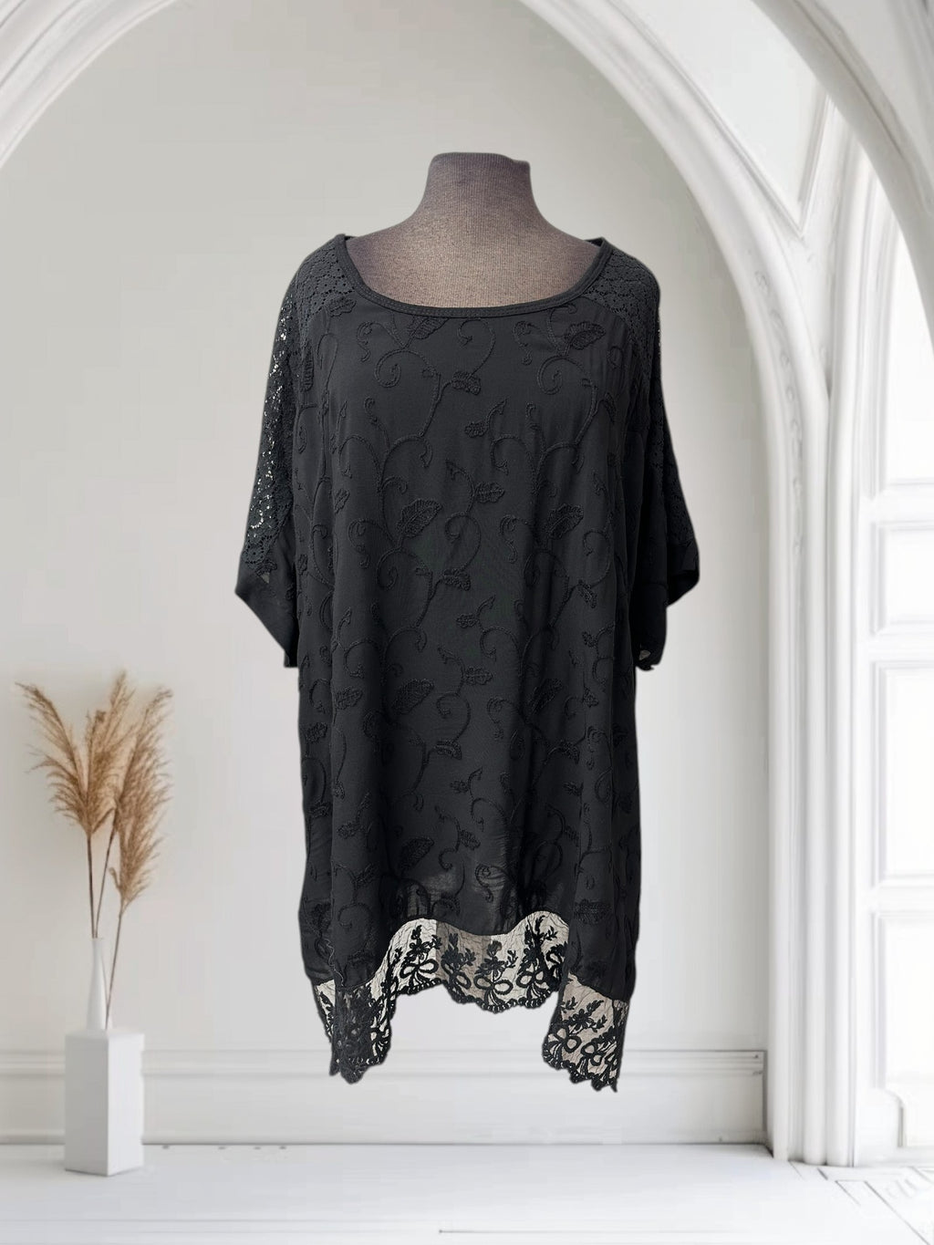 Chandail avec broderie