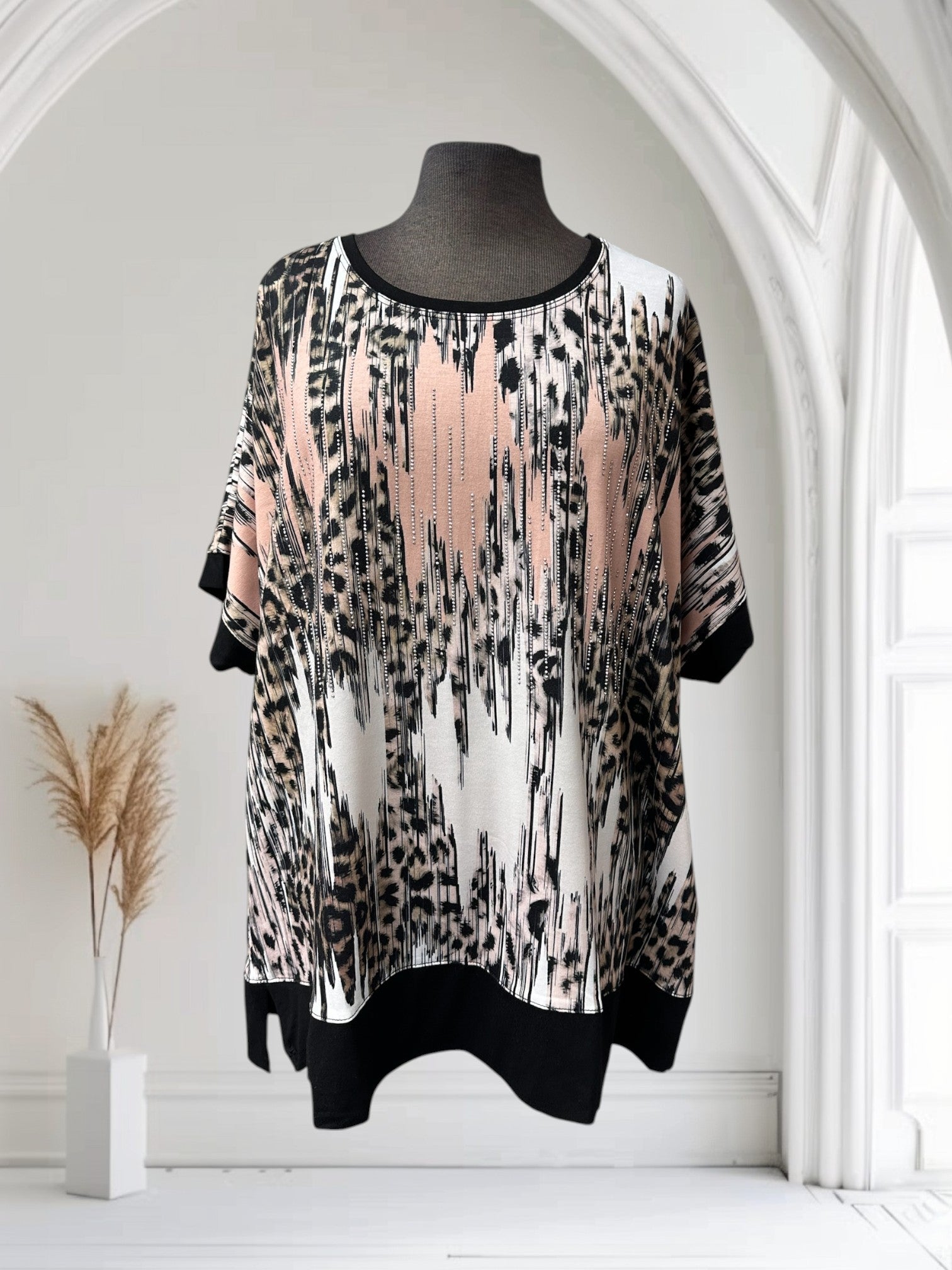 Chandail (léopard et brillants)