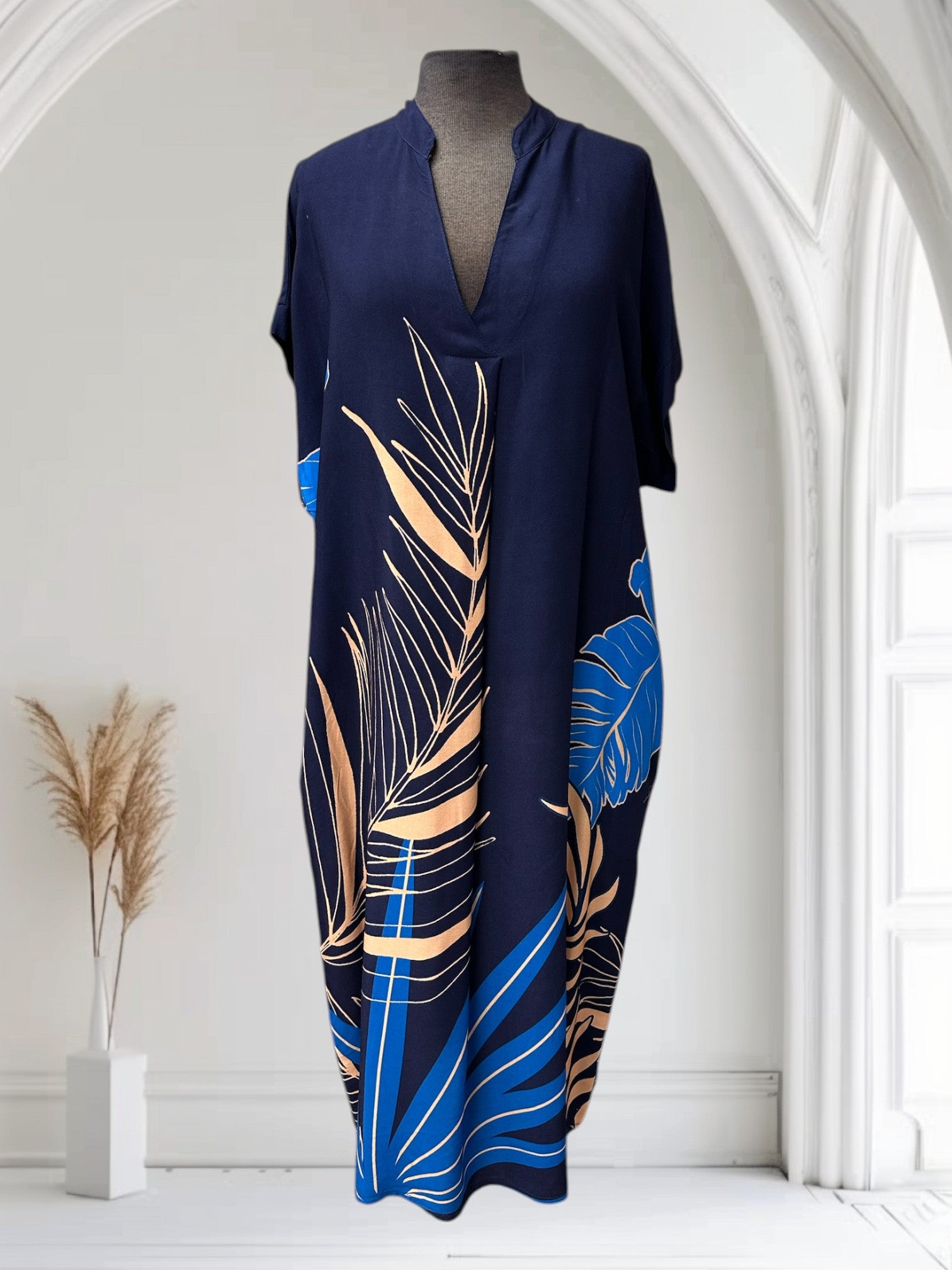 Robe (motifs tropicaux)