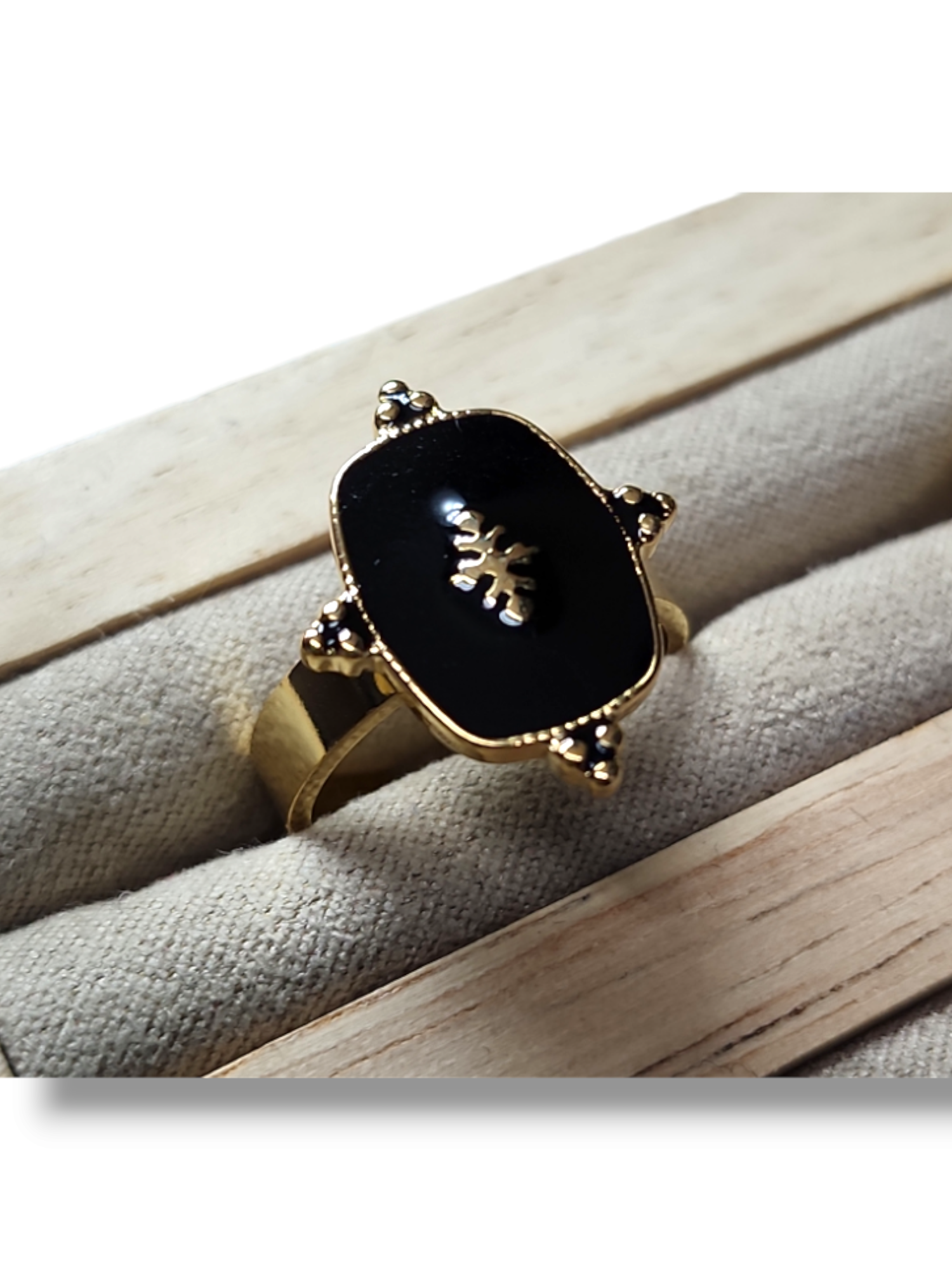 BAGUE