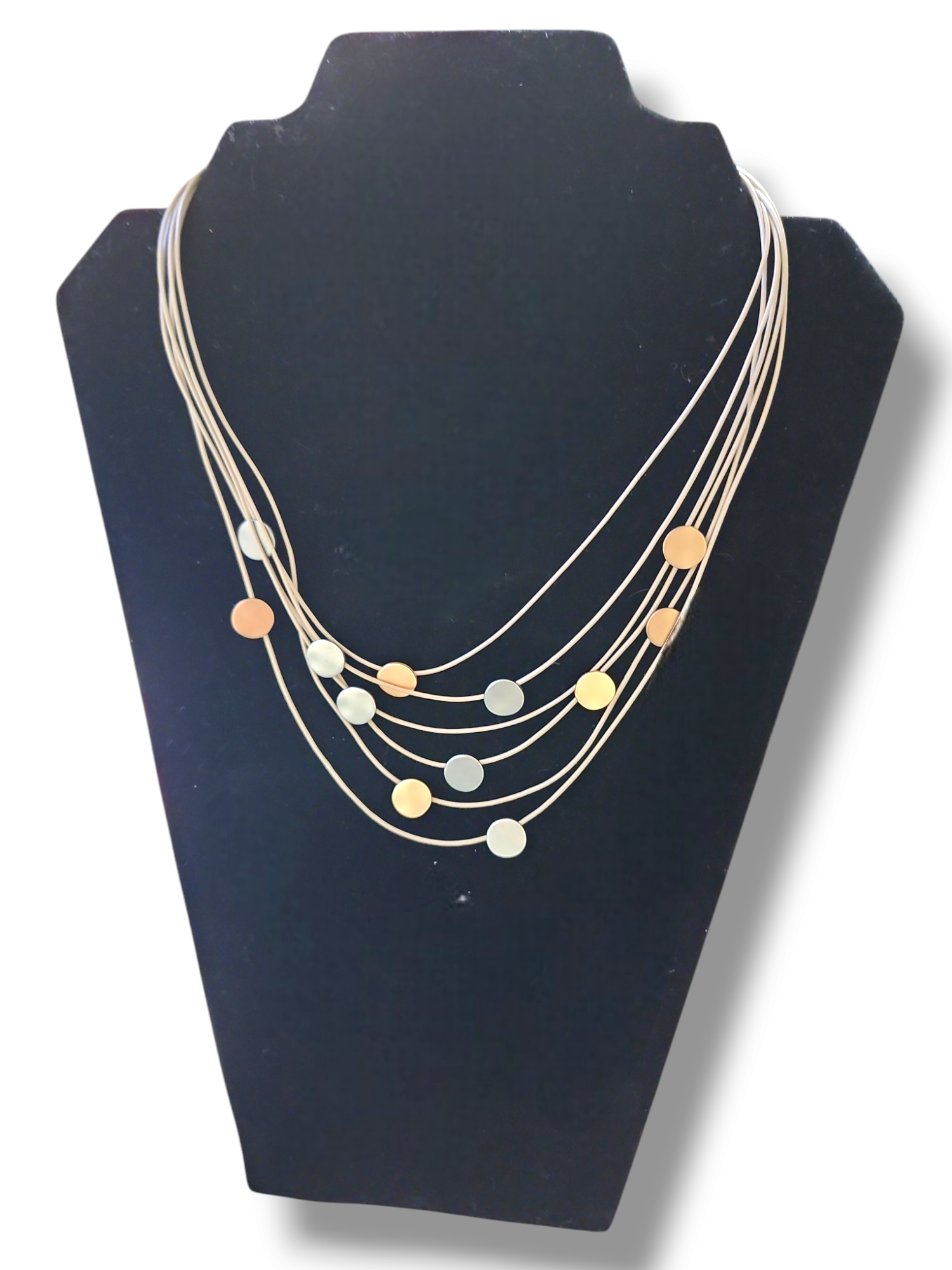 Nouveauté collier cuir et pastille